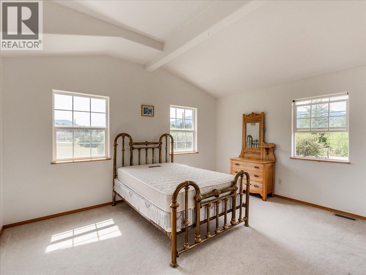 786 Prairie Road, Castlegar, British Columbia  V1N 4K6 - Photo 42 - 10386343