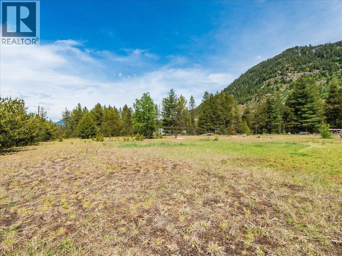 786 Prairie Road, Castlegar, British Columbia  V1N 4K6 - Photo 65 - 10386343