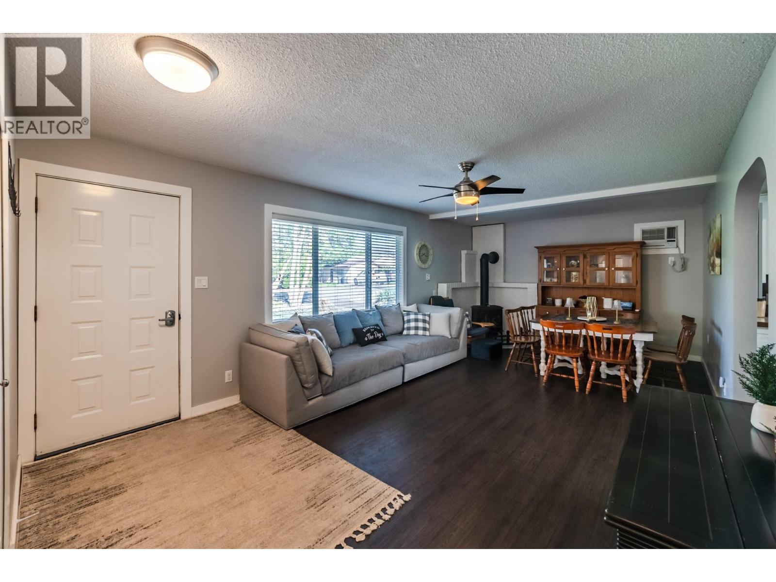 1080 Morningstar Road, Oliver, British Columbia  V0H 1T6 - Photo 12 - 10386805