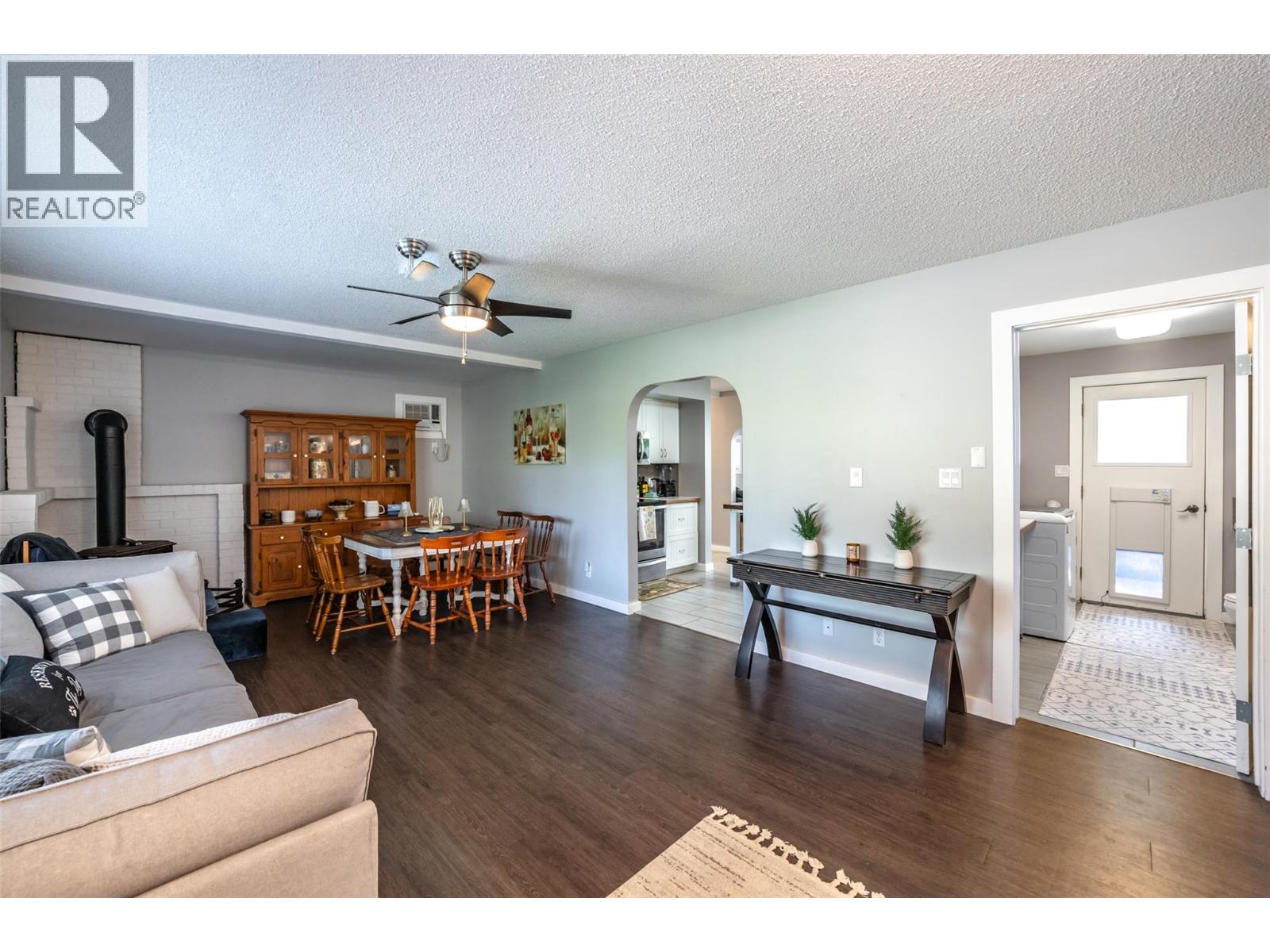 1080 Morningstar Road, Oliver, British Columbia  V0H 1T6 - Photo 13 - 10386805