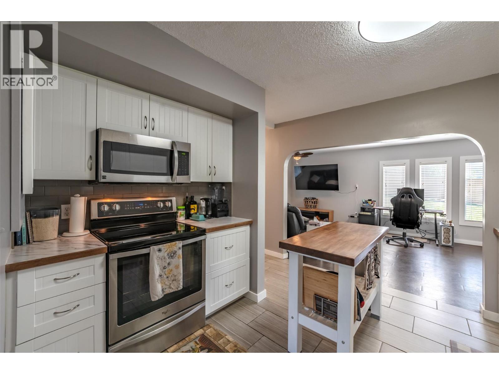 1080 Morningstar Road, Oliver, British Columbia  V0H 1T6 - Photo 16 - 10386805