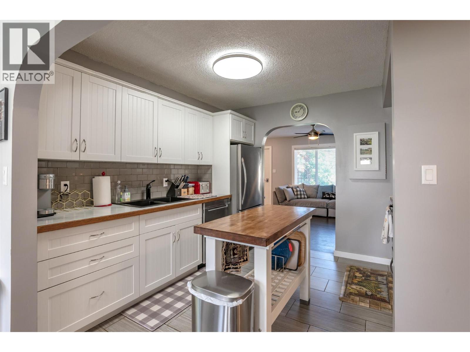 1080 Morningstar Road, Oliver, British Columbia  V0H 1T6 - Photo 18 - 10386805