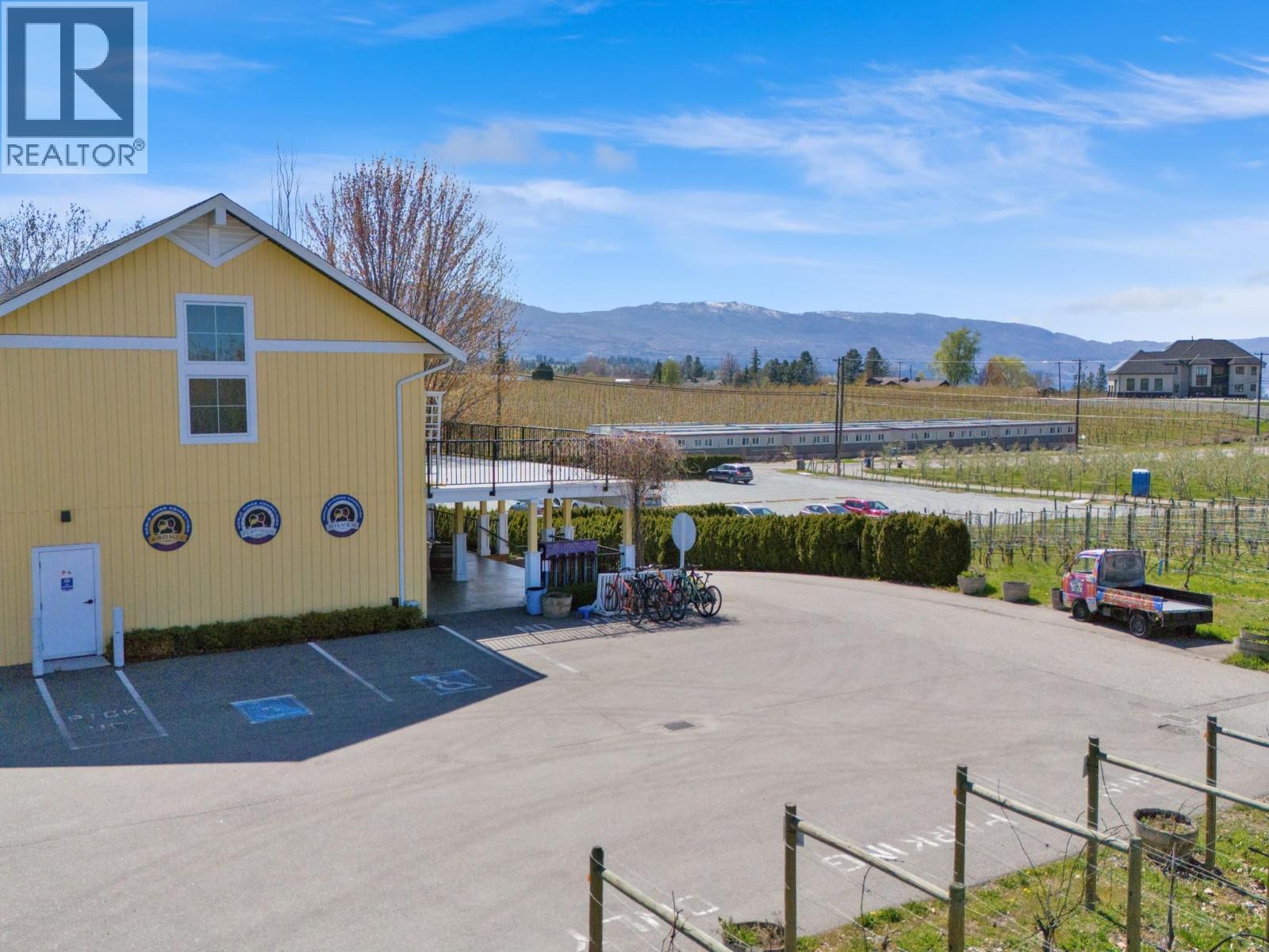 3240 Pooley Road, Kelowna, British Columbia  V1W 4G7 - Photo 39 - 10386706