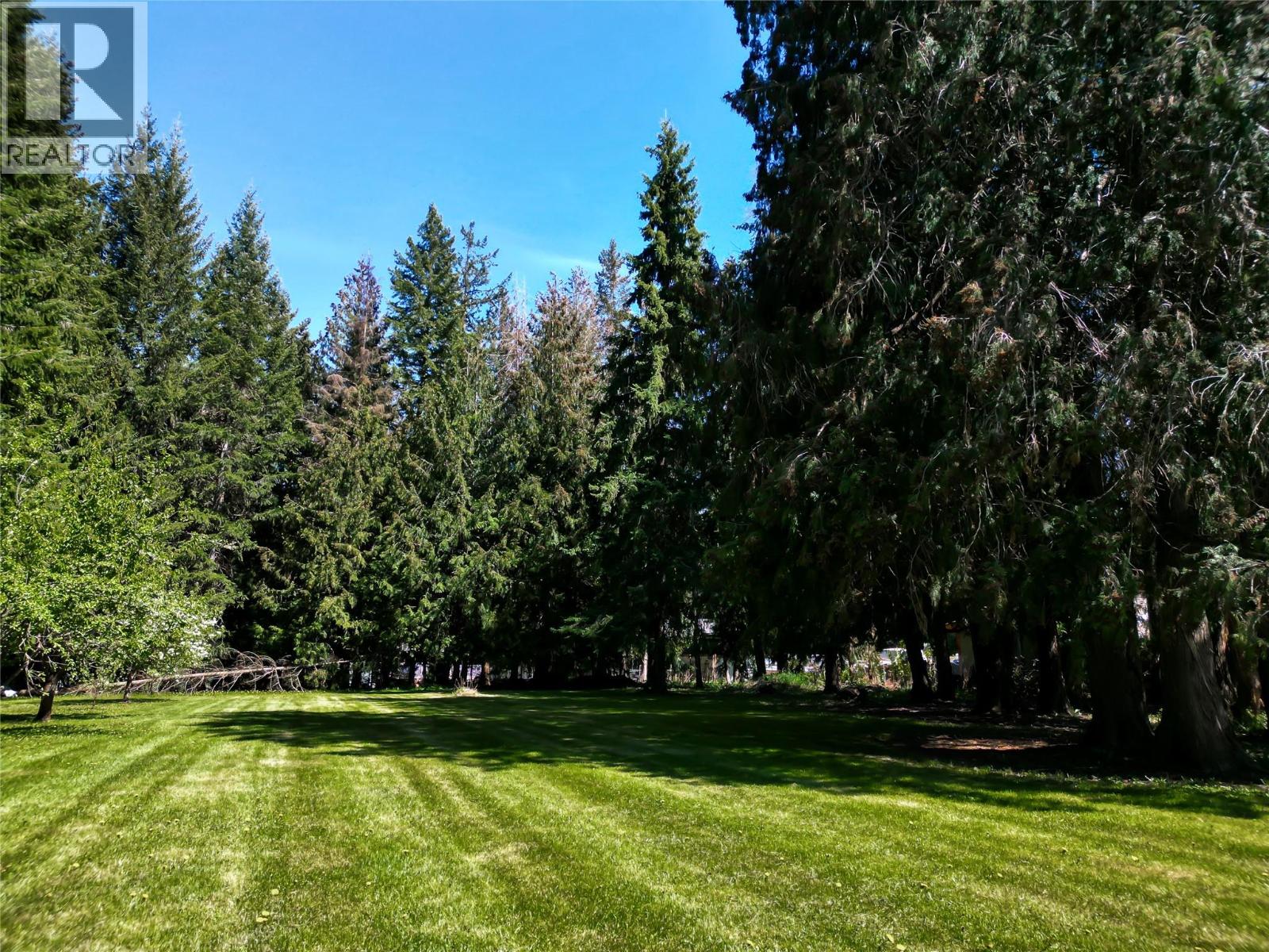 6453 Ranchero Drive, Salmon Arm, British Columbia  V1E 2R1 - Photo 32 - 10386560
