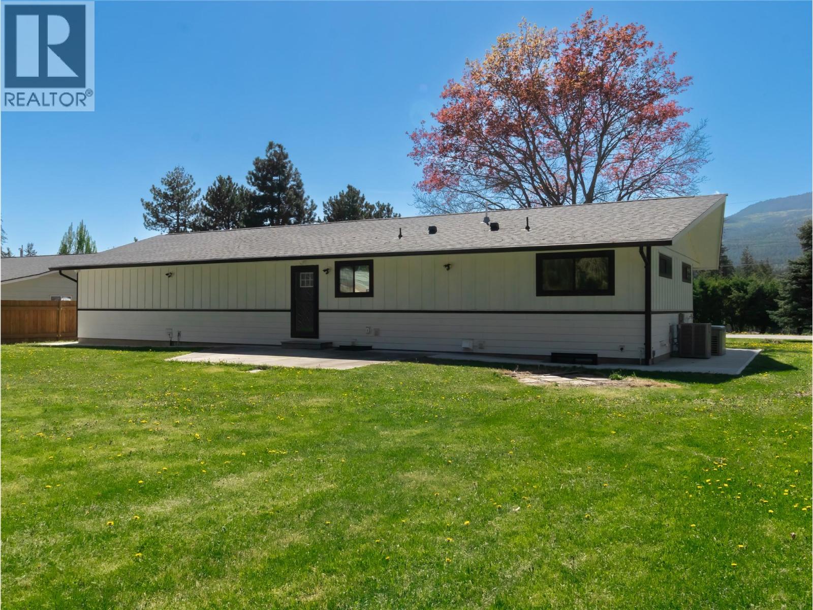 6453 Ranchero Drive, Salmon Arm, British Columbia  V1E 2R1 - Photo 39 - 10386560