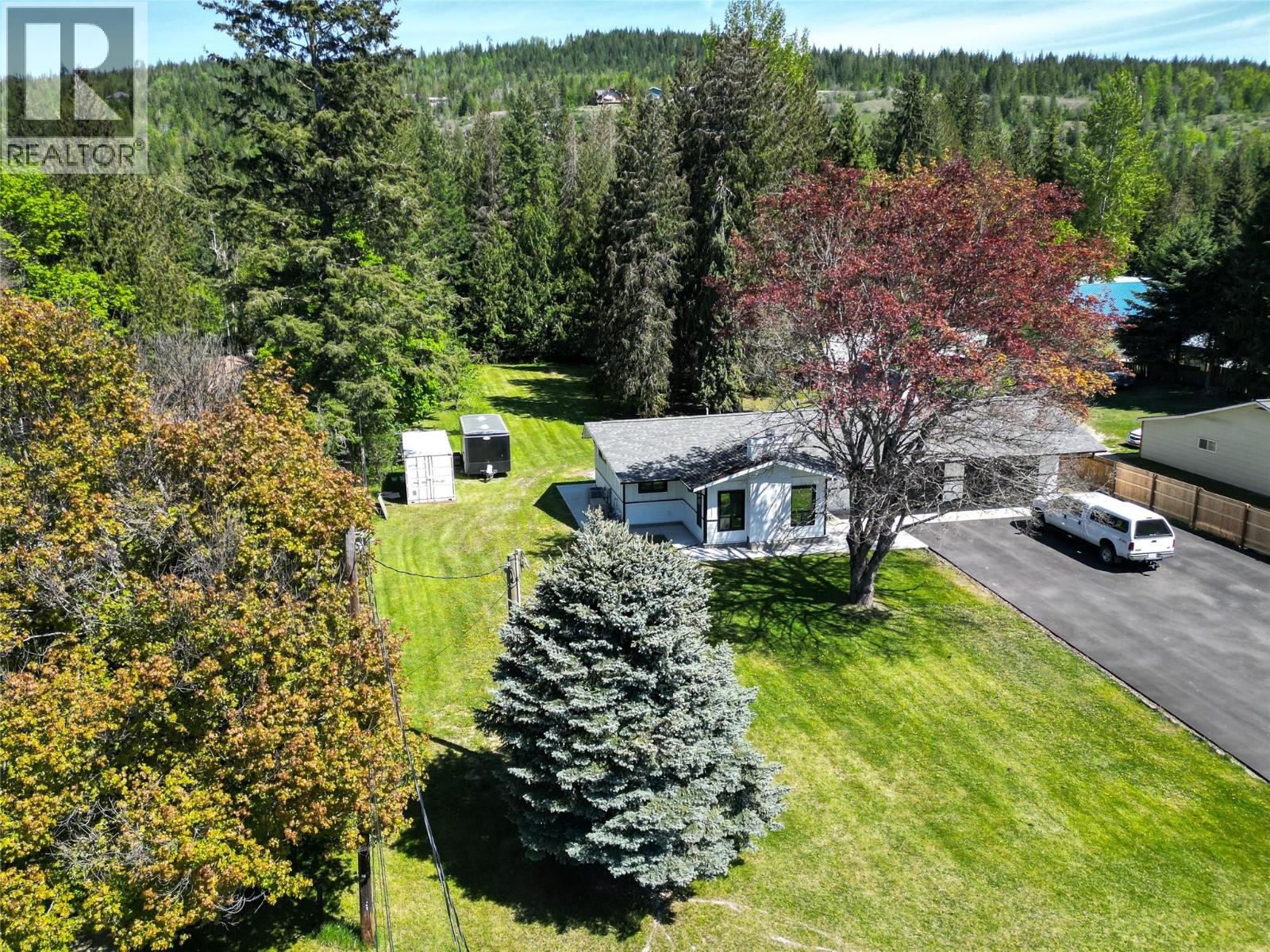 6453 Ranchero Drive, Salmon Arm, British Columbia  V1E 2R1 - Photo 7 - 10386560