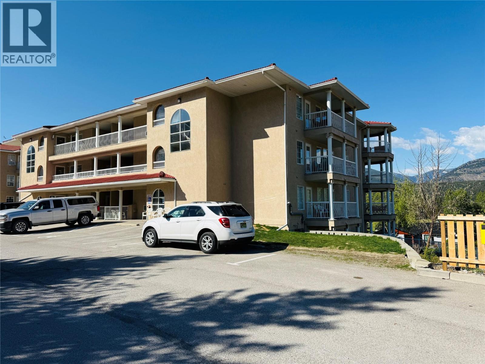 5052 Riverview Road Unit# 4007b, Fairmont Hot Springs, British Columbia  V0B 1L1 - Photo 3 - 10386800
