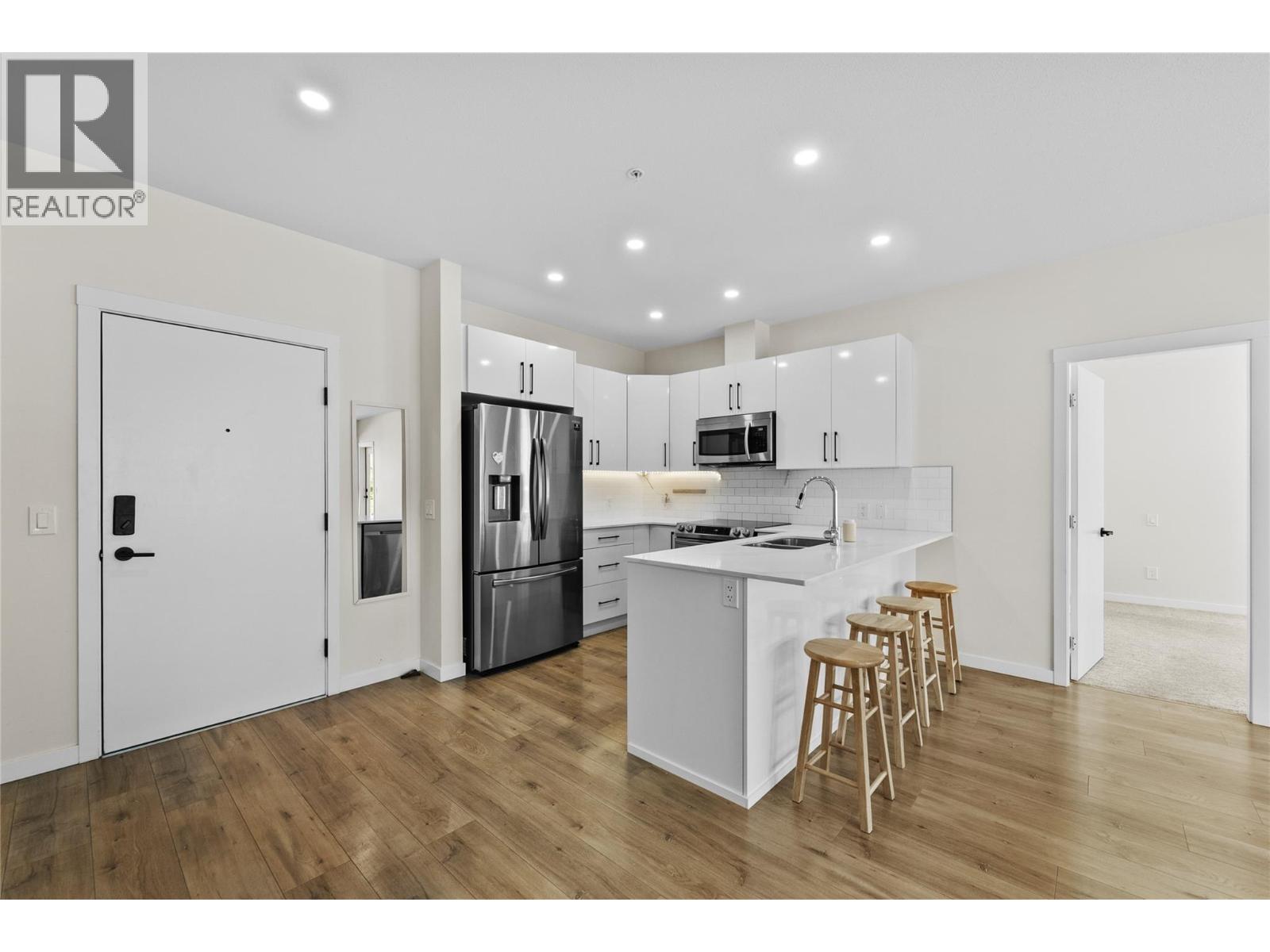 1880 Hugh Allan Drive Unit# 309, Kamloops, British Columbia  V1S 0E8 - Photo 6 - 10386684
