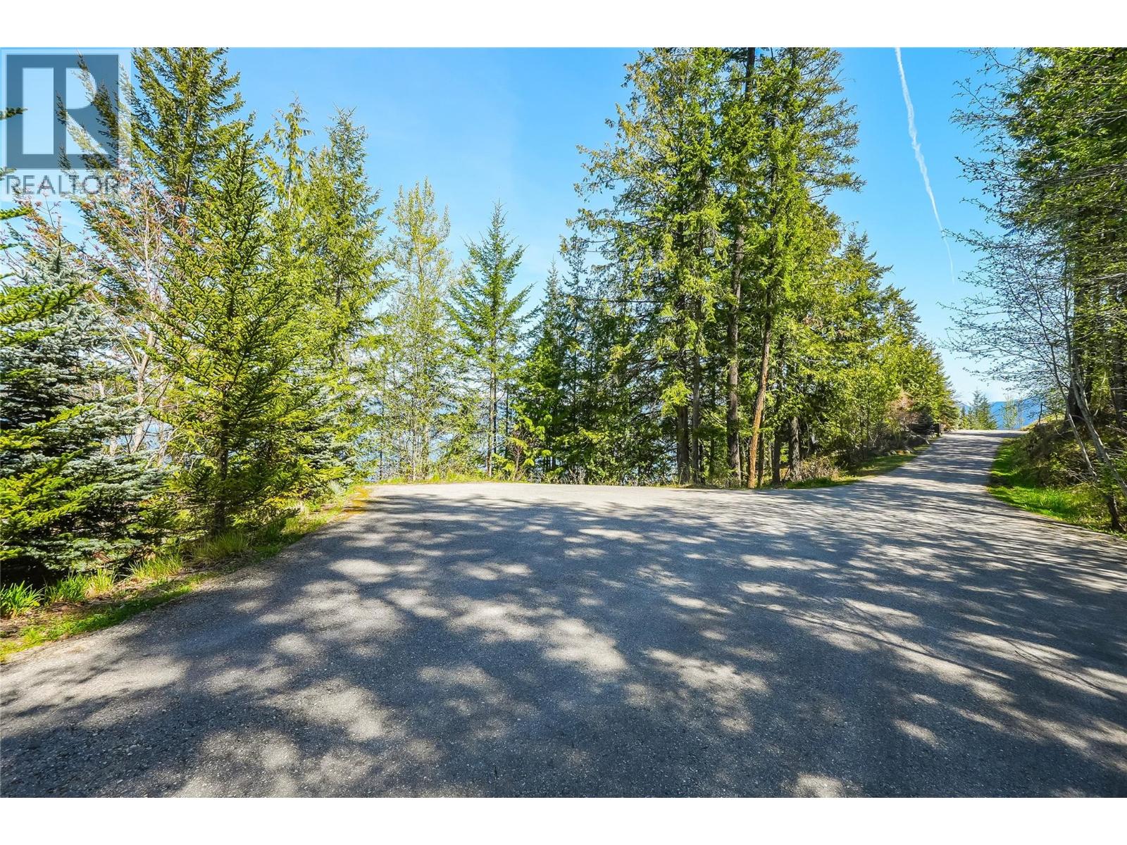 271 Kootenay Lake Road, Procter, British Columbia  V1L 0B6 - Photo 14 - 10386280