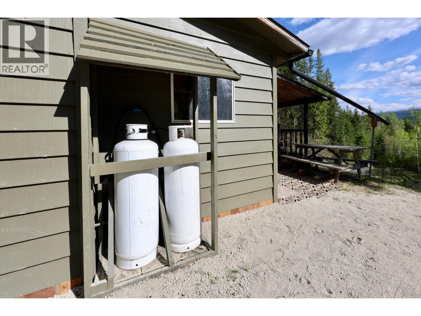 3033 Olive Road, Golden, British Columbia  V0A 1H0 - Photo 36 - 10386814