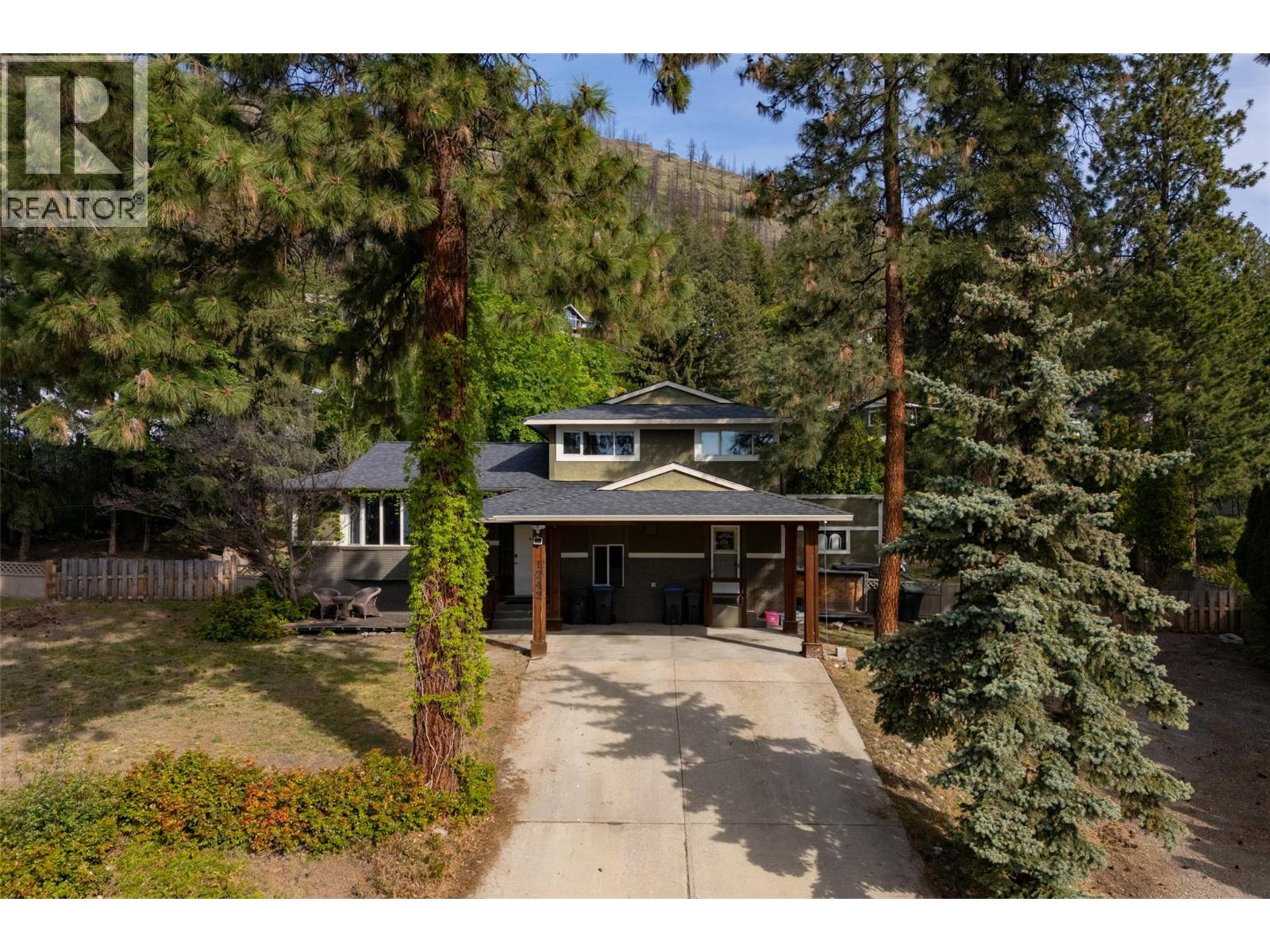 1242 Bowes Road, west kelowna, British Columbia