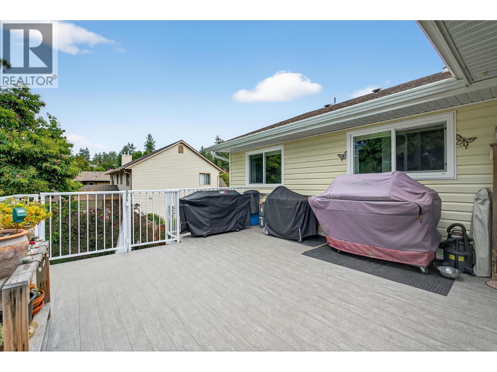 3920 Mowitch Court, Kelowna, British Columbia  V1W 4E6 - Photo 27 - 10386376