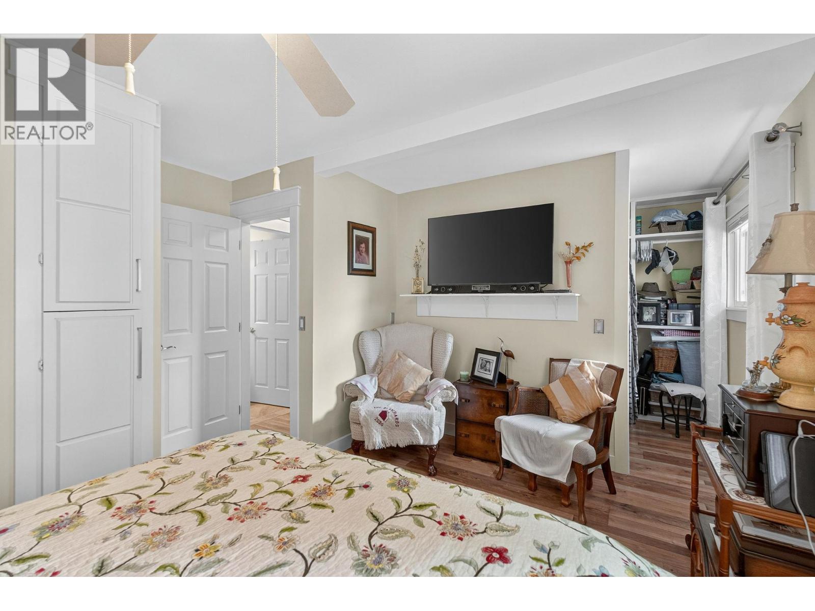 3920 Mowitch Court, Kelowna, British Columbia  V1W 4E6 - Photo 31 - 10386376