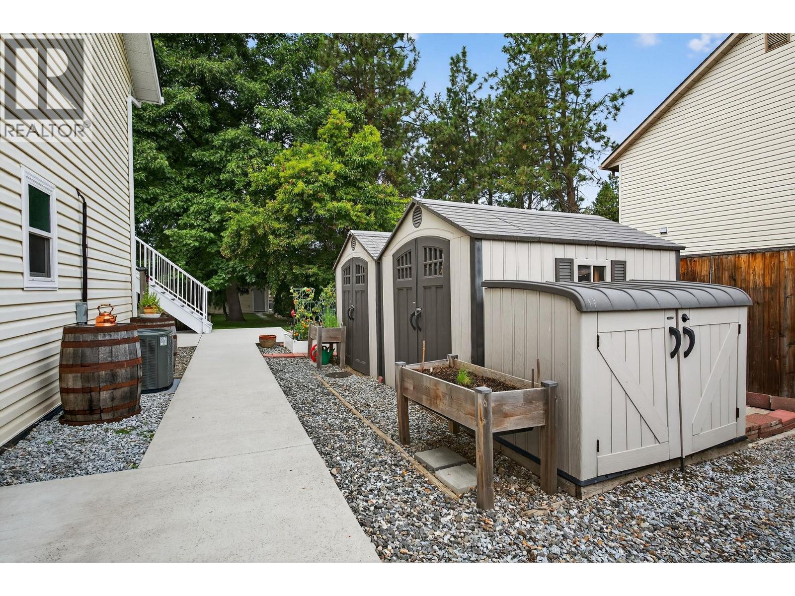3920 Mowitch Court, Kelowna, British Columbia  V1W 4E6 - Photo 54 - 10386376