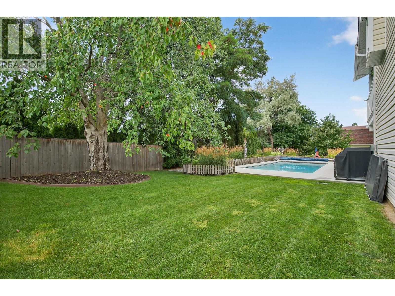 3920 Mowitch Court, Kelowna, British Columbia  V1W 4E6 - Photo 63 - 10386376