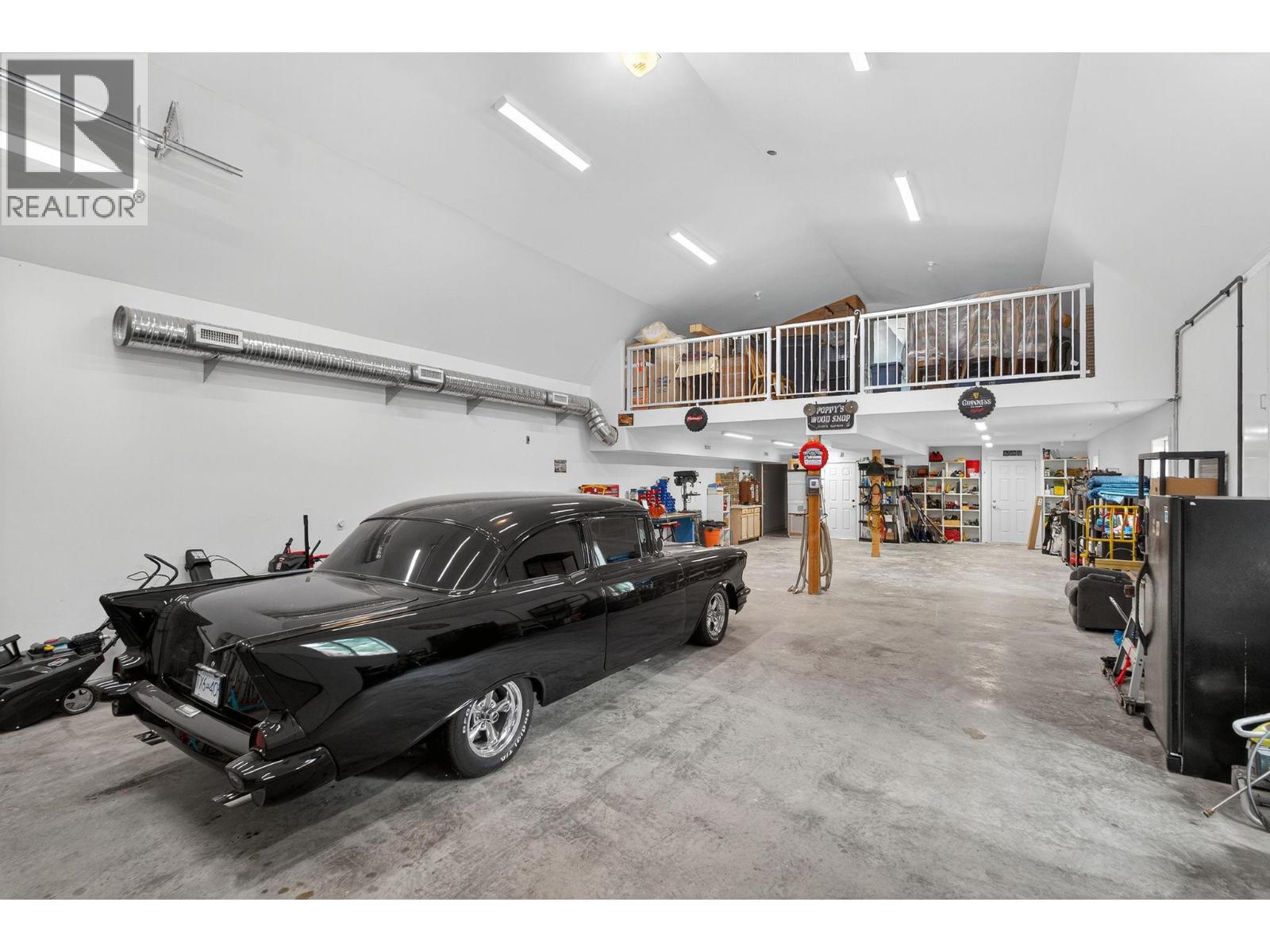 3920 Mowitch Court, Kelowna, British Columbia  V1W 4E6 - Photo 75 - 10386376
