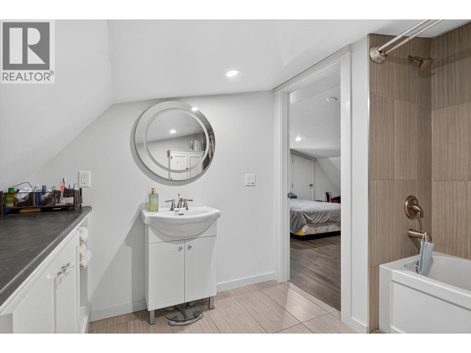 3920 Mowitch Court, Kelowna, British Columbia  V1W 4E6 - Photo 87 - 10386376