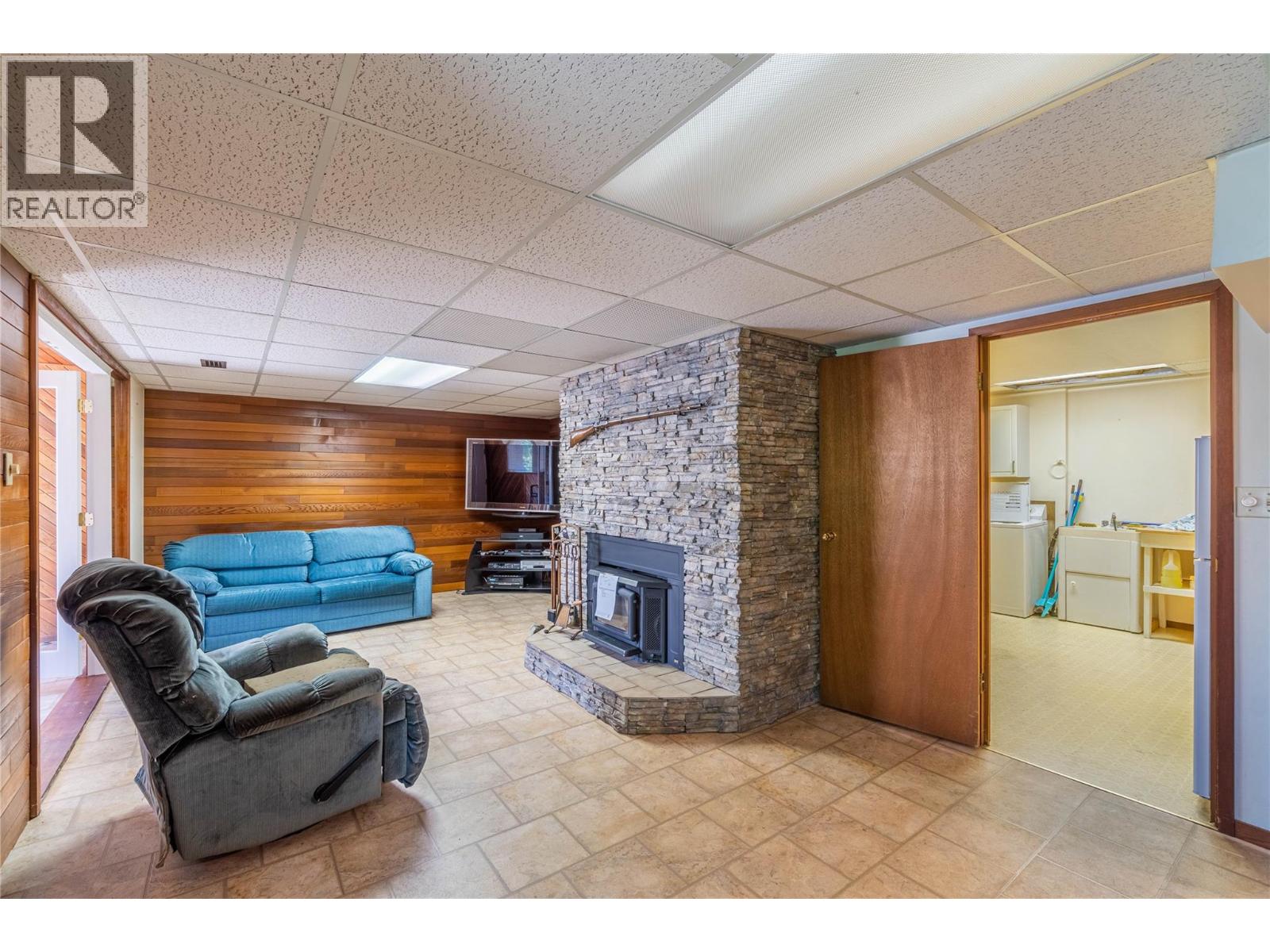 925 Sicamore Drive, Kamloops, British Columbia  V2B 8B7 - Photo 17 - 10386141