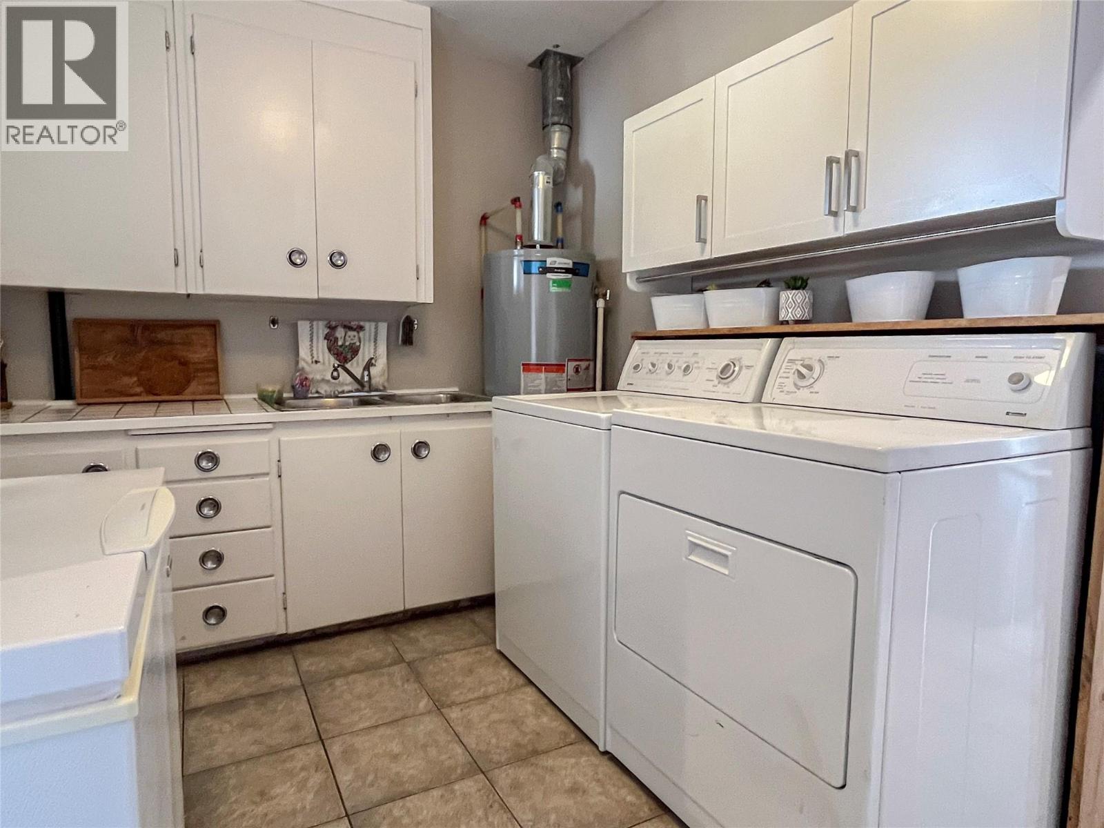 7817 89th Street, Osoyoos, British Columbia  V0H 1V0 - Photo 14 - 10386629