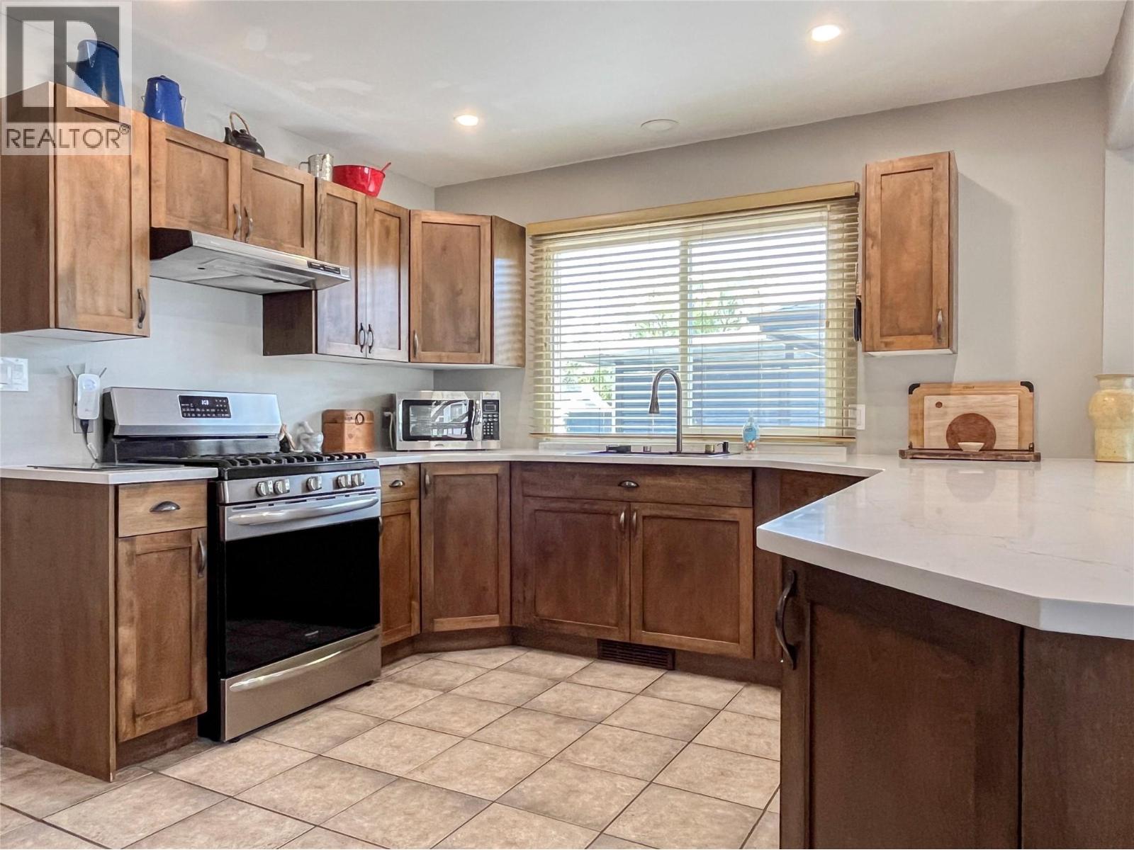 7817 89th Street, Osoyoos, British Columbia  V0H 1V0 - Photo 7 - 10386629