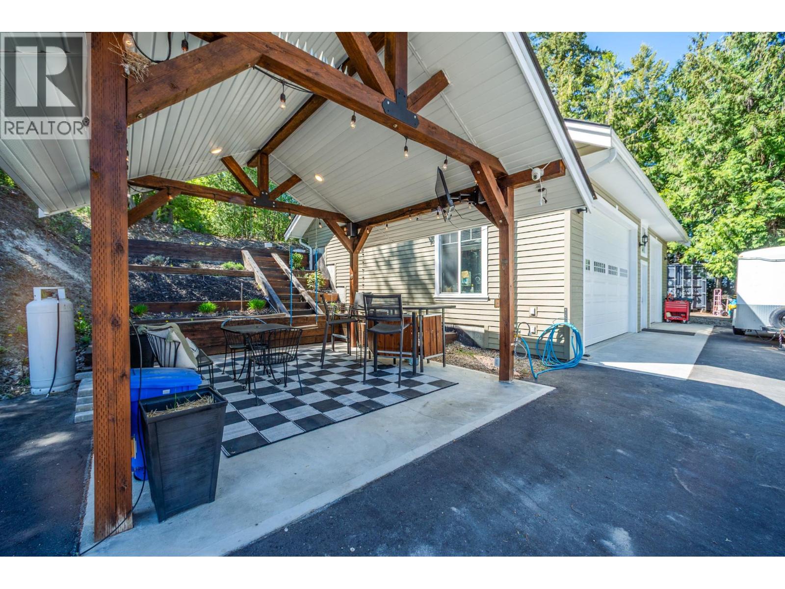 1446 Huckleberry Drive, Sorrento, British Columbia  V0E 2W2 - Photo 64 - 10384799