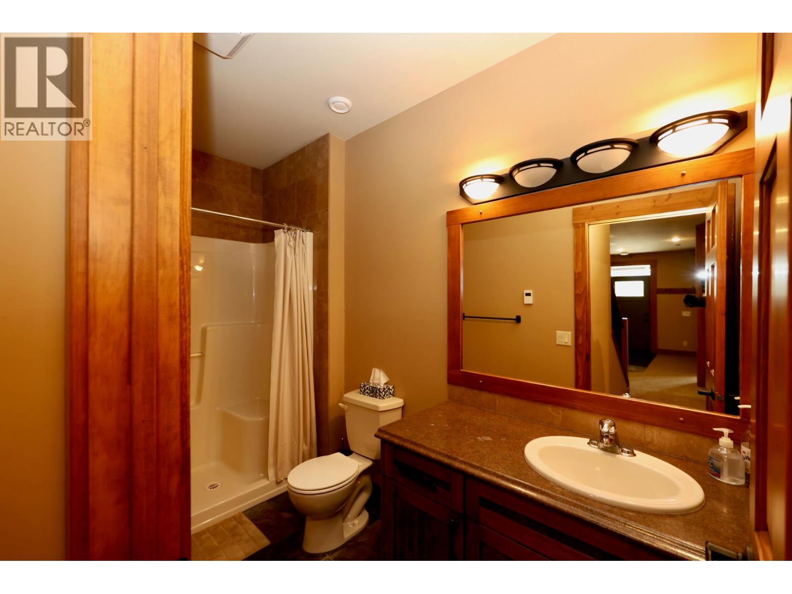 4905 Castledale View Estates Road Road, Golden, British Columbia  V0A 1L0 - Photo 24 - 10386811