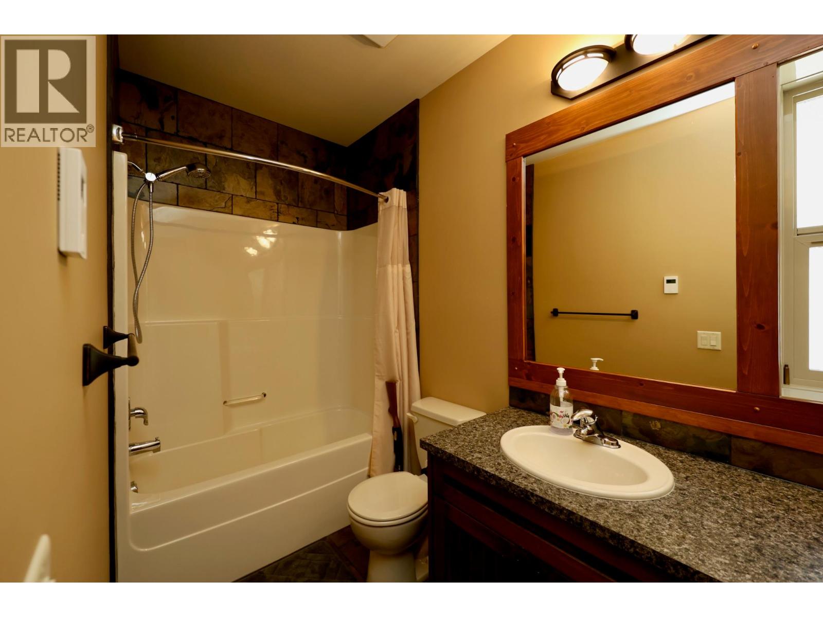 4905 Castledale View Estates Road Road, Golden, British Columbia  V0A 1L0 - Photo 35 - 10386811