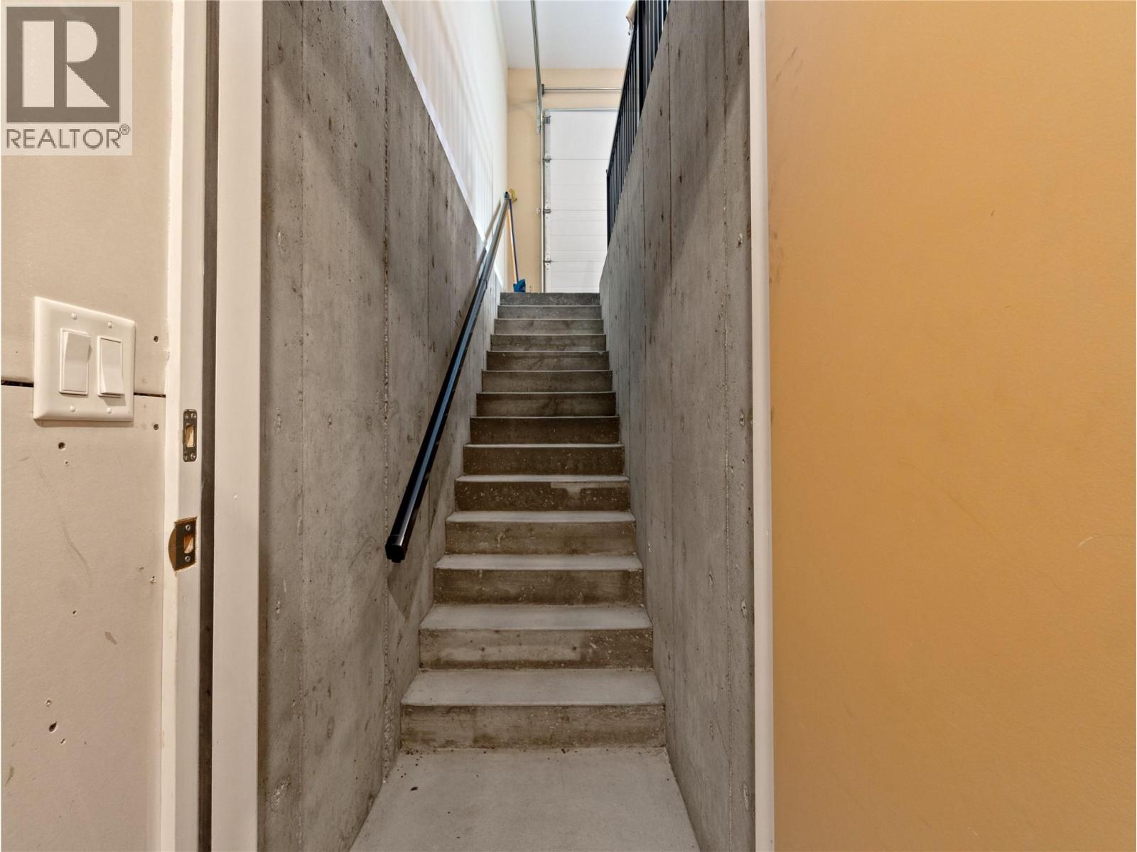 1611 10 Street Sw Unit# 9, Salmon Arm, British Columbia  V1E 0C8 - Photo 41 - 10386757