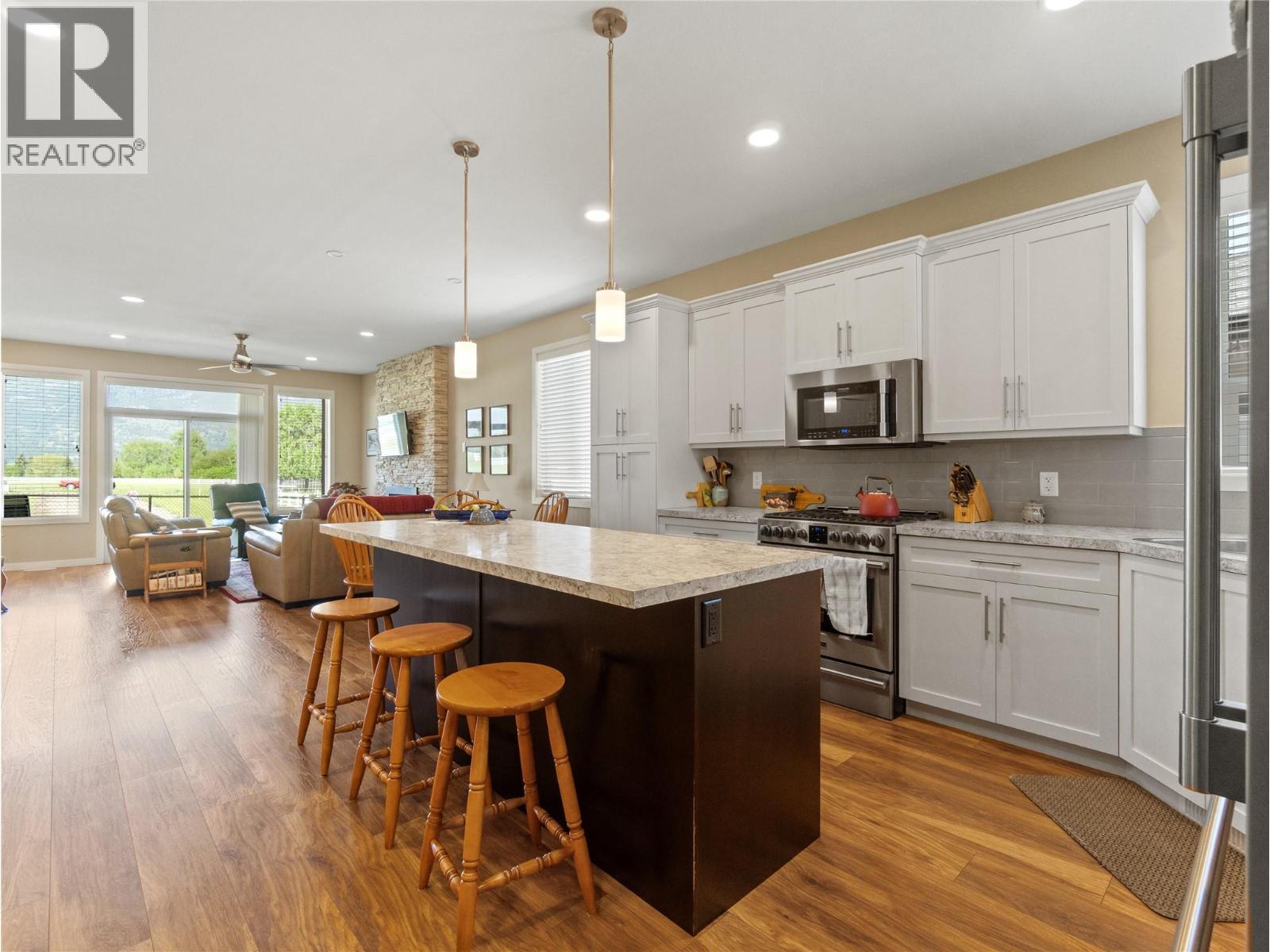 1611 10 Street Sw Unit# 9, Salmon Arm, British Columbia  V1E 0C8 - Photo 5 - 10386757