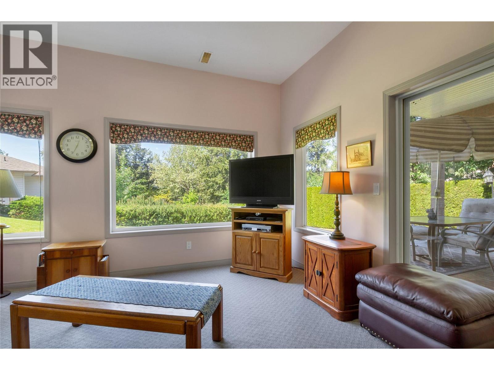 35 Peregrine Way, Vernon, British Columbia  V1H 1E4 - Photo 34 - 10386662