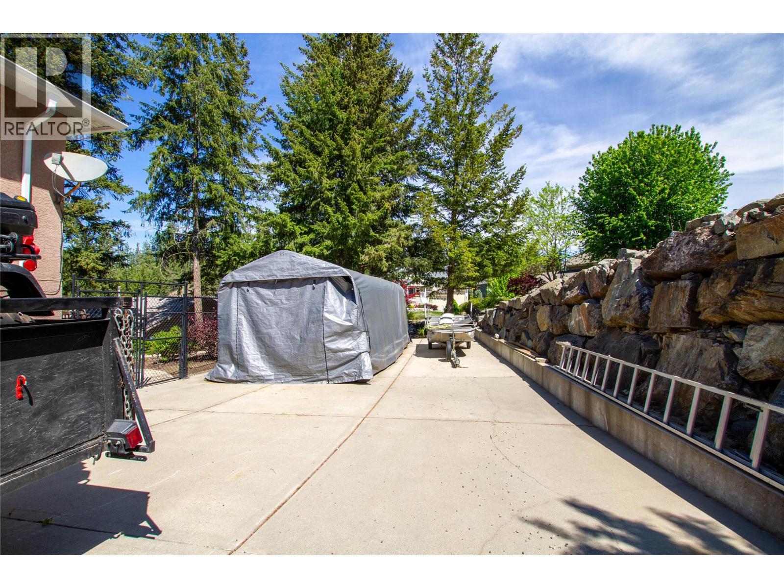 35 Peregrine Way, Vernon, British Columbia  V1H 1E4 - Photo 58 - 10386662