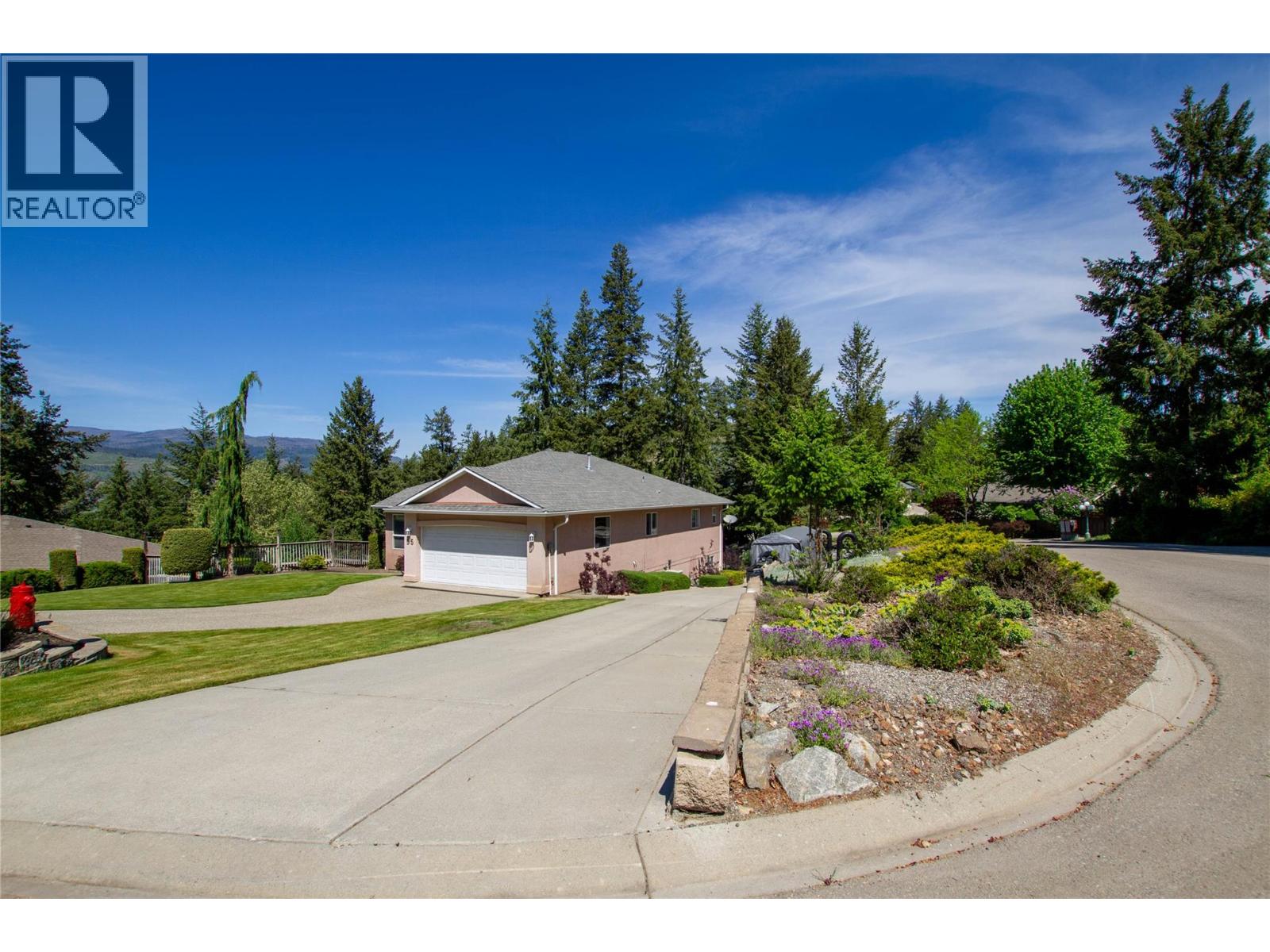 35 Peregrine Way, Vernon, British Columbia  V1H 1E4 - Photo 62 - 10386662