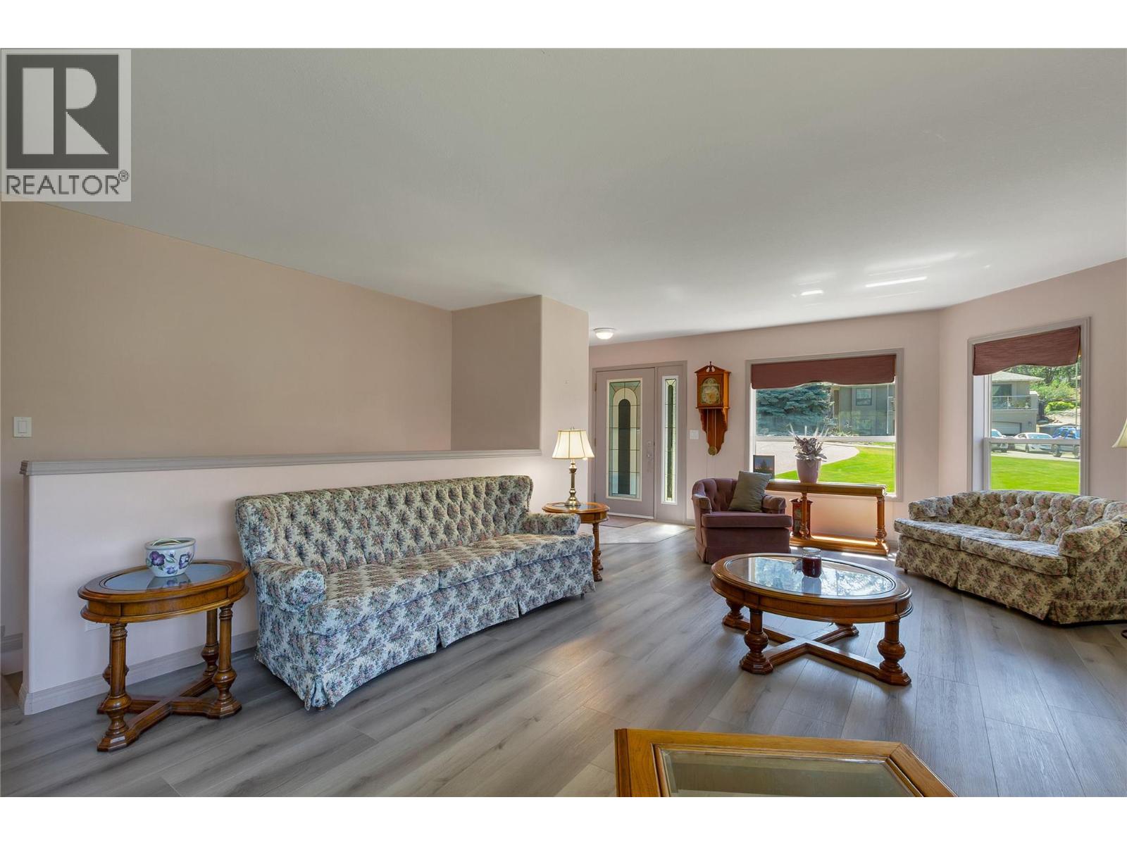 35 Peregrine Way, Vernon, British Columbia  V1H 1E4 - Photo 7 - 10386662