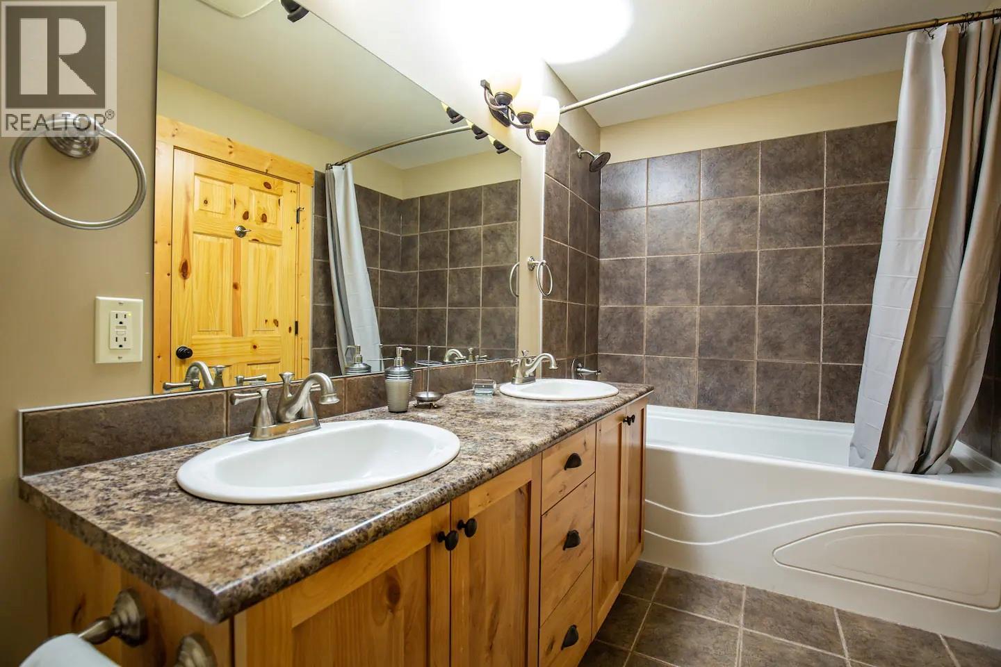 341 Fairway Drive, Kimberley, British Columbia  V1A 0B7 - Photo 13 - 10386703