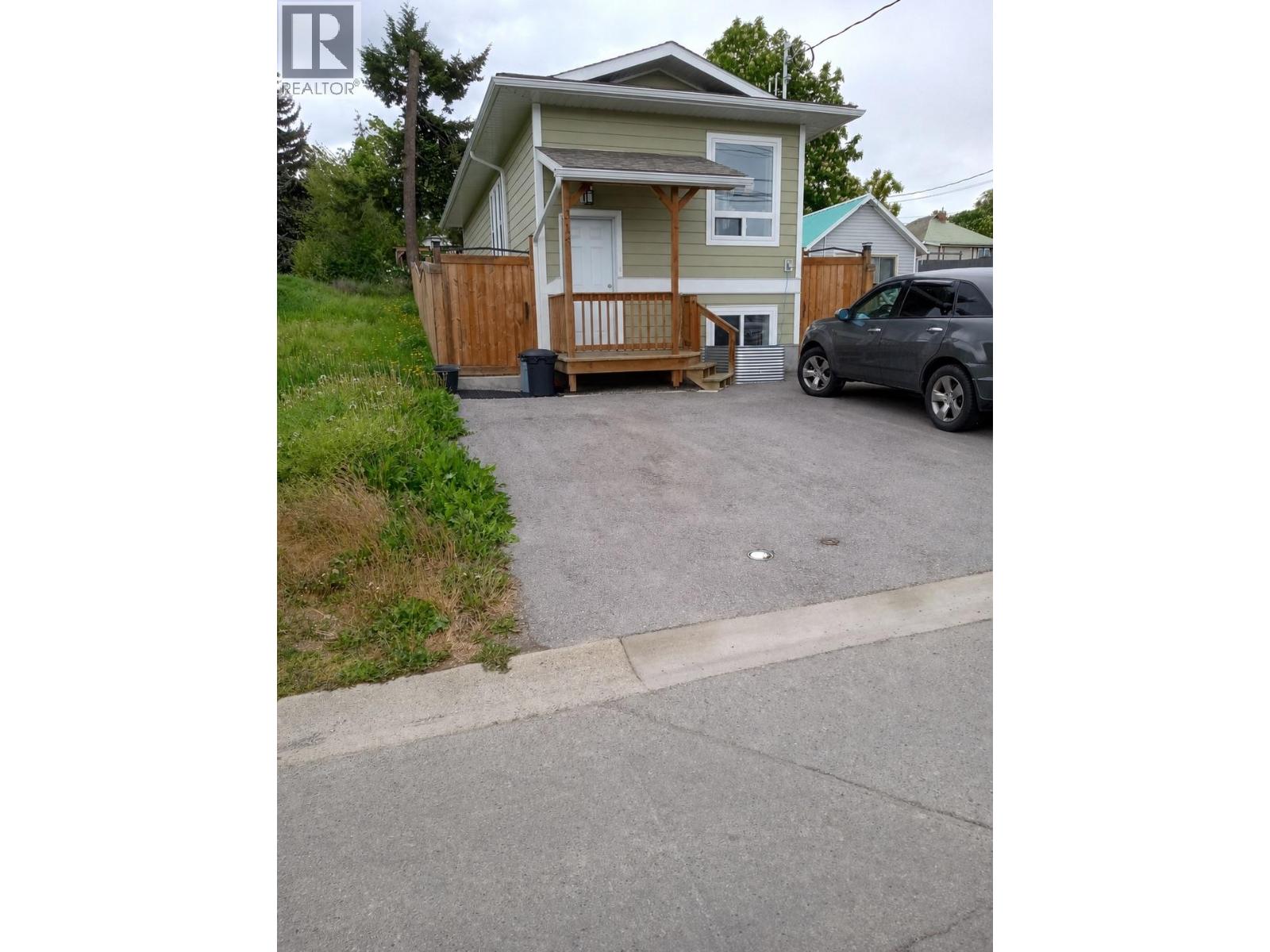 318 8th Avenue, creston, British Columbia