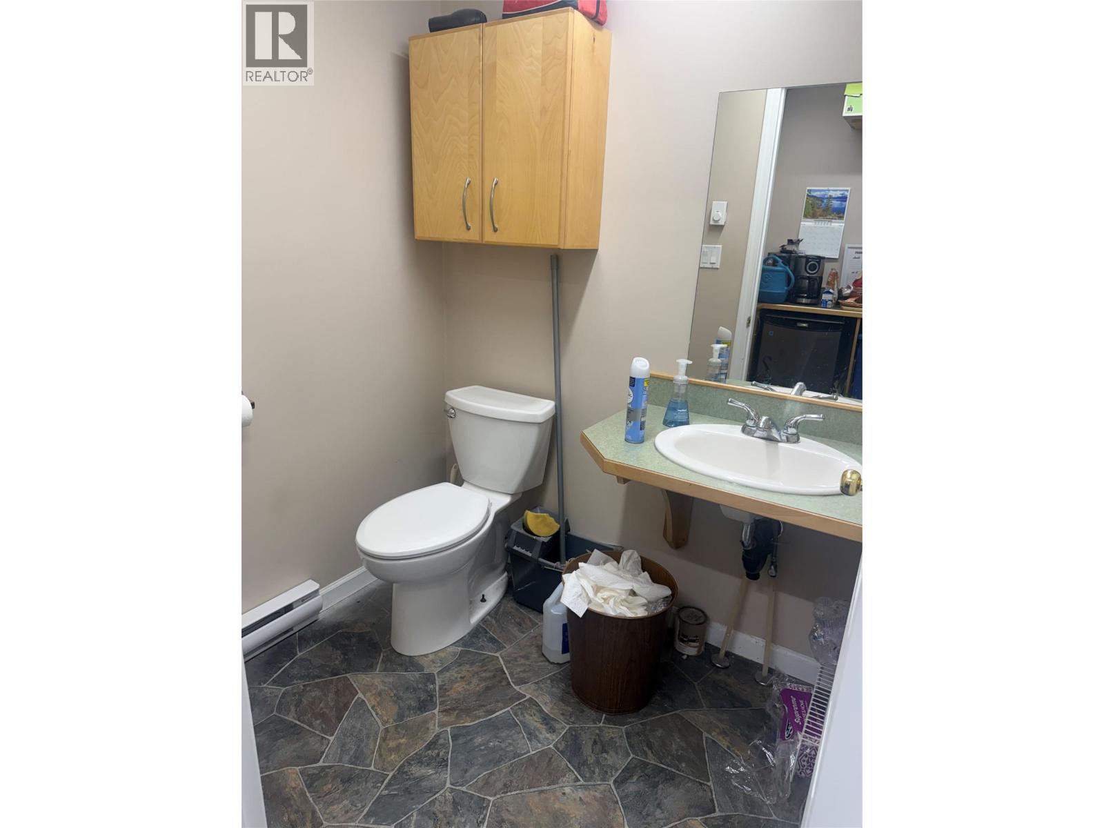 401 6th Avenue, New Denver, British Columbia  V0G 1S0 - Photo 12 - 10386848