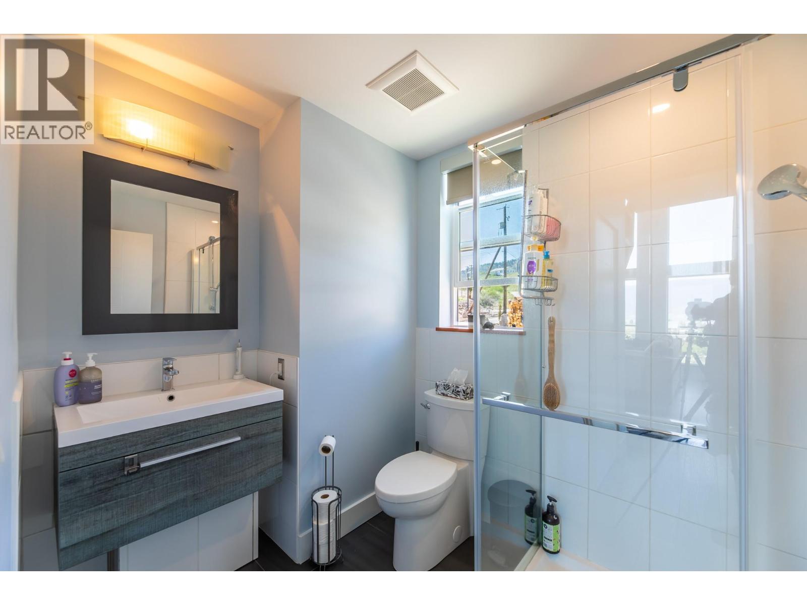 9003 Gilman Road, Summerland, British Columbia  V0H 1Z2 - Photo 17 - 10386771