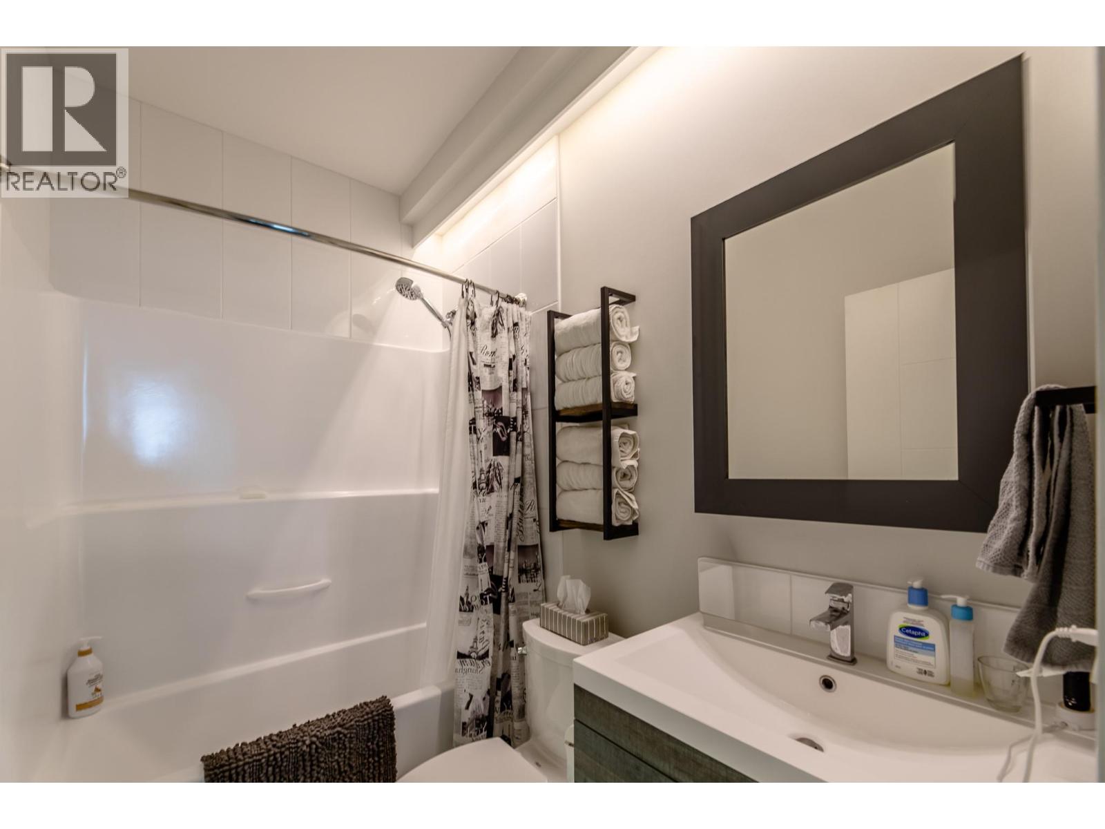 9003 Gilman Road, Summerland, British Columbia  V0H 1Z2 - Photo 21 - 10386771