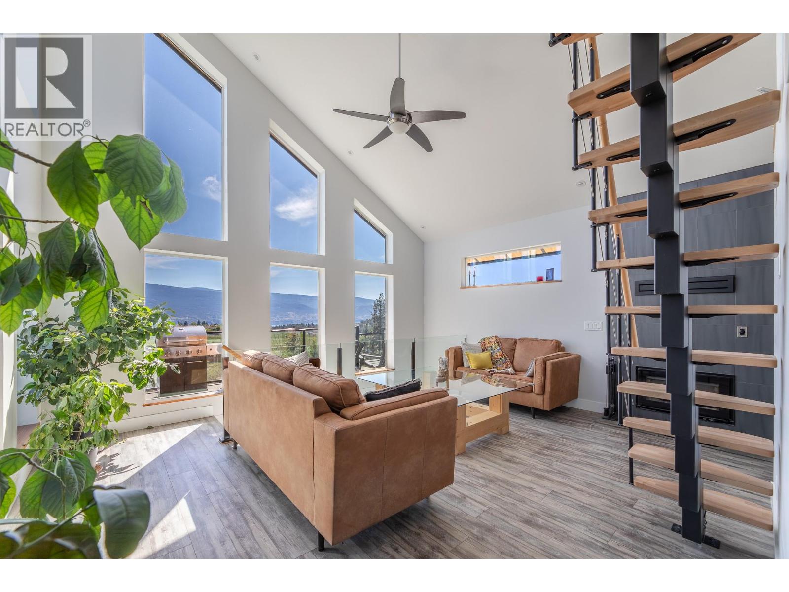 9003 Gilman Road, Summerland, British Columbia  V0H 1Z2 - Photo 6 - 10386771