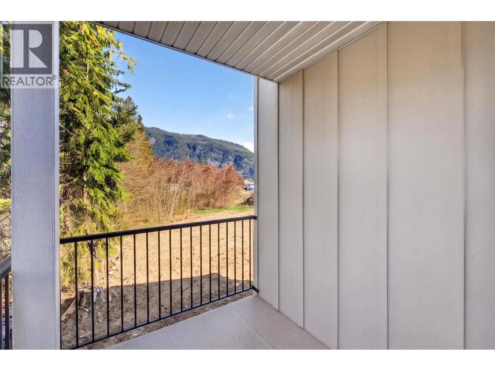222 Temple Street Unit# 5, Sicamous, British Columbia  V0E 2V0 - Photo 21 - 10386832