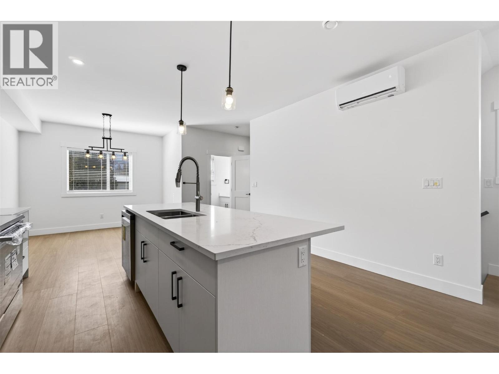 222 Temple Street Unit# 7, Sicamous, British Columbia  V0E 2V0 - Photo 11 - 10386851