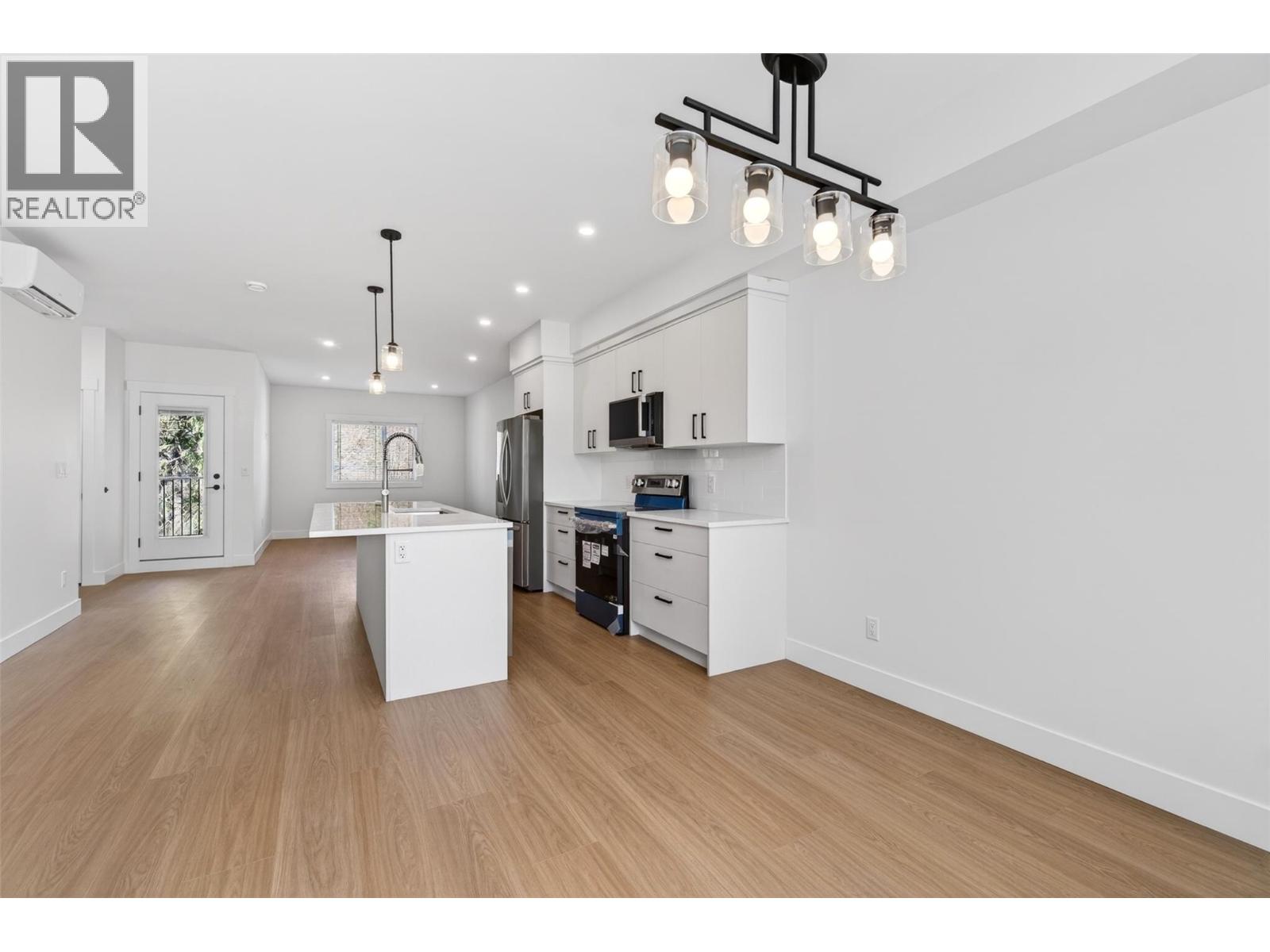 222 Temple Street Unit# 7, Sicamous, British Columbia  V0E 2V0 - Photo 6 - 10386851