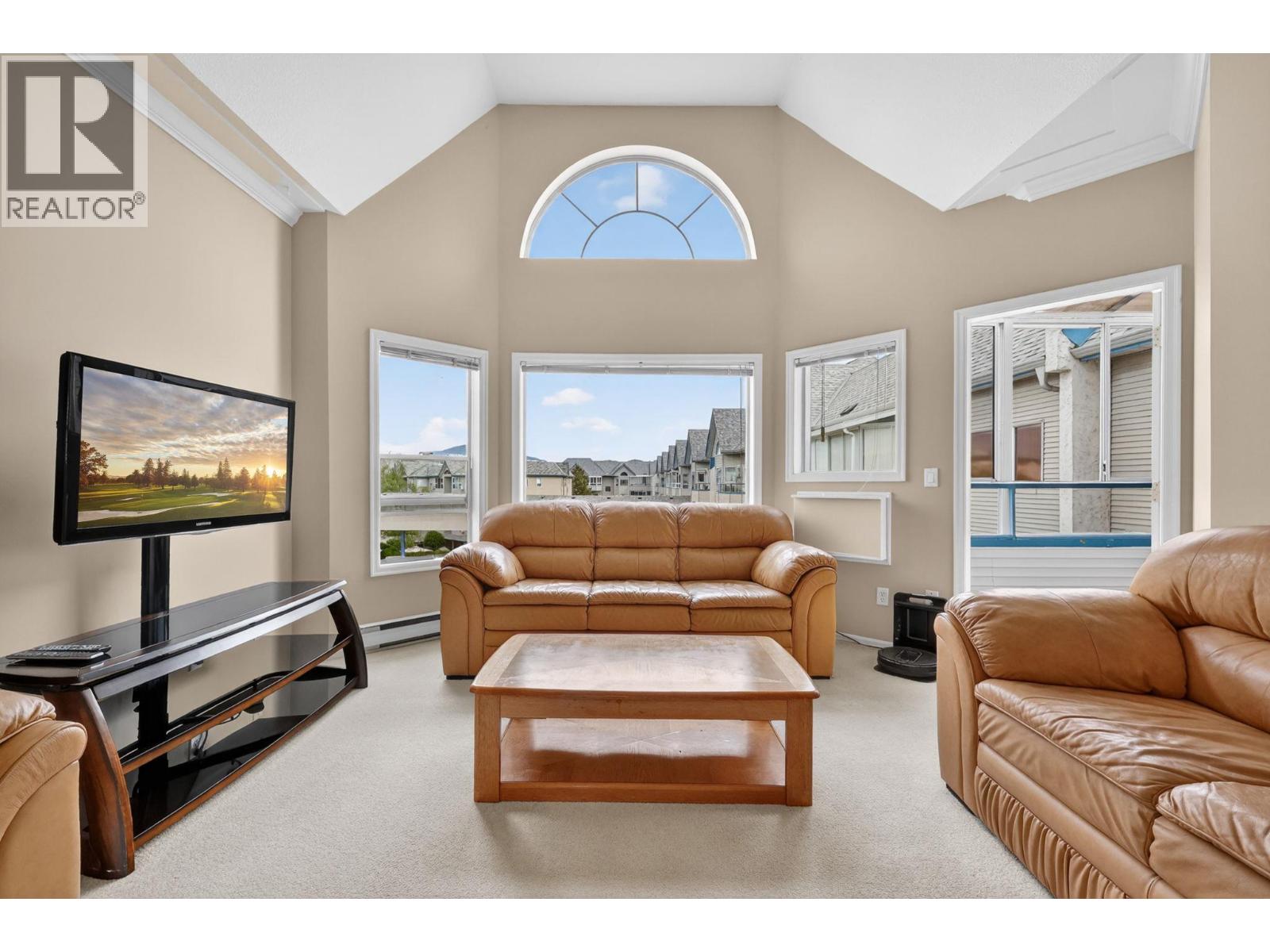 877 KLO Road Unit# 303, kelowna, British Columbia