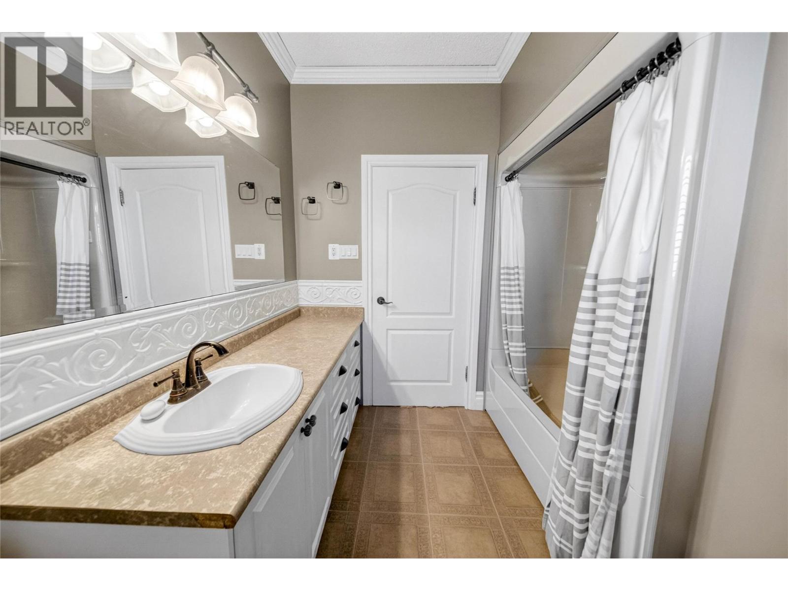 311 307th Avenue, Kimberley, British Columbia  V1A 3G8 - Photo 27 - 10386442
