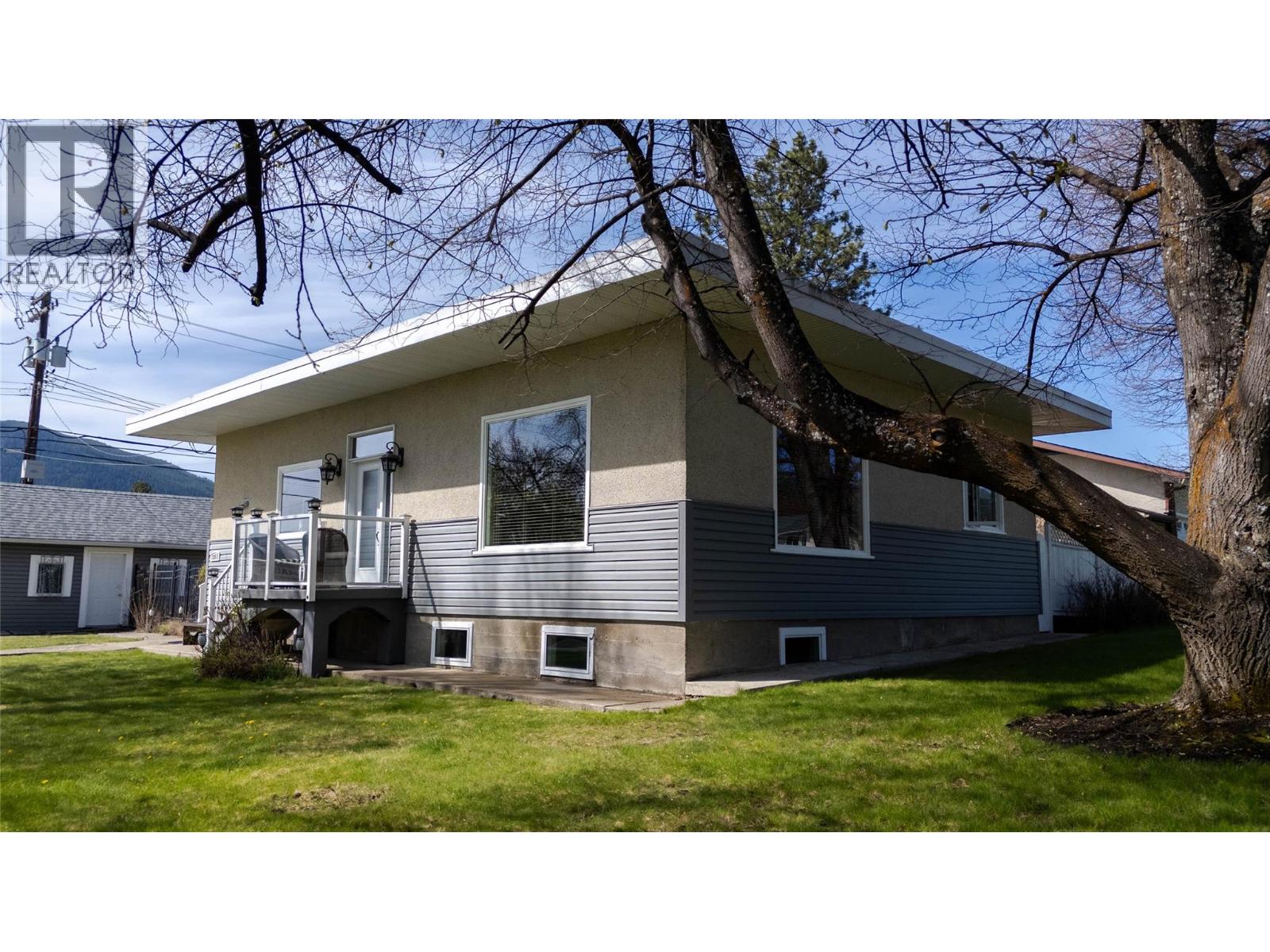 311 307th Avenue, Kimberley, British Columbia  V1A 3G8 - Photo 4 - 10386442