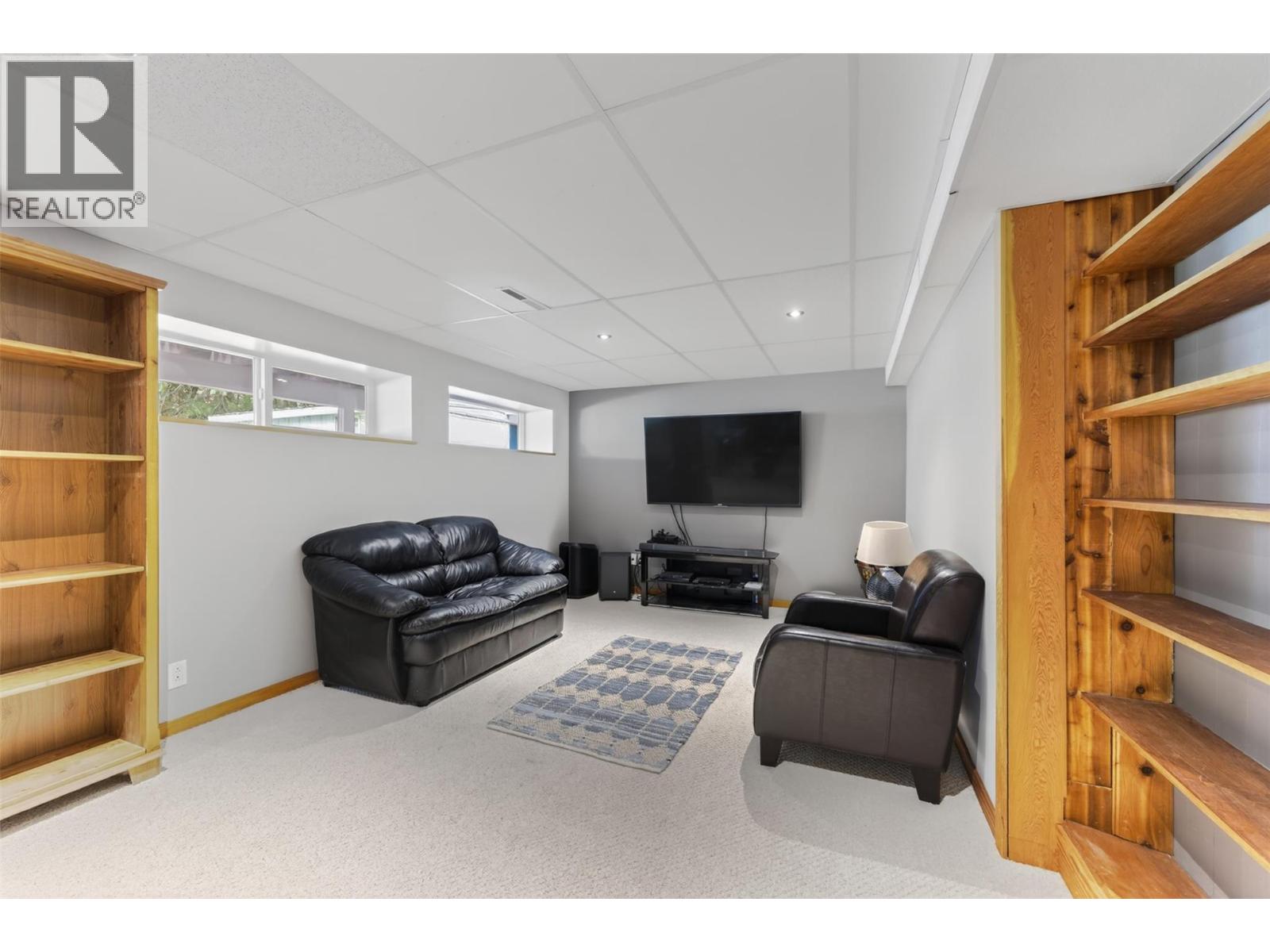 902 26th Street, Castlegar, British Columbia  V1N 3Z4 - Photo 21 - 10386845