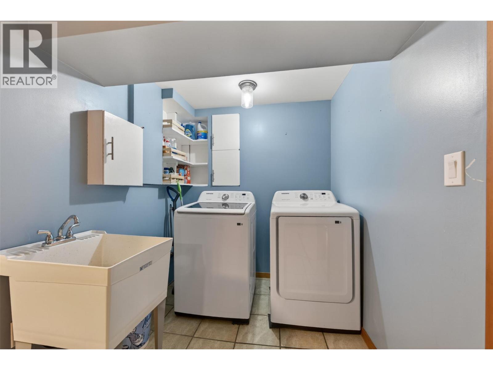 902 26th Street, Castlegar, British Columbia  V1N 3Z4 - Photo 23 - 10386845