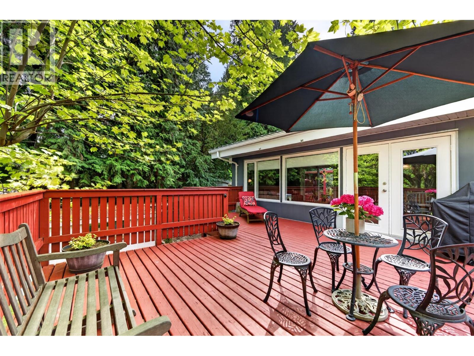 902 26th Street, Castlegar, British Columbia  V1N 3Z4 - Photo 33 - 10386845