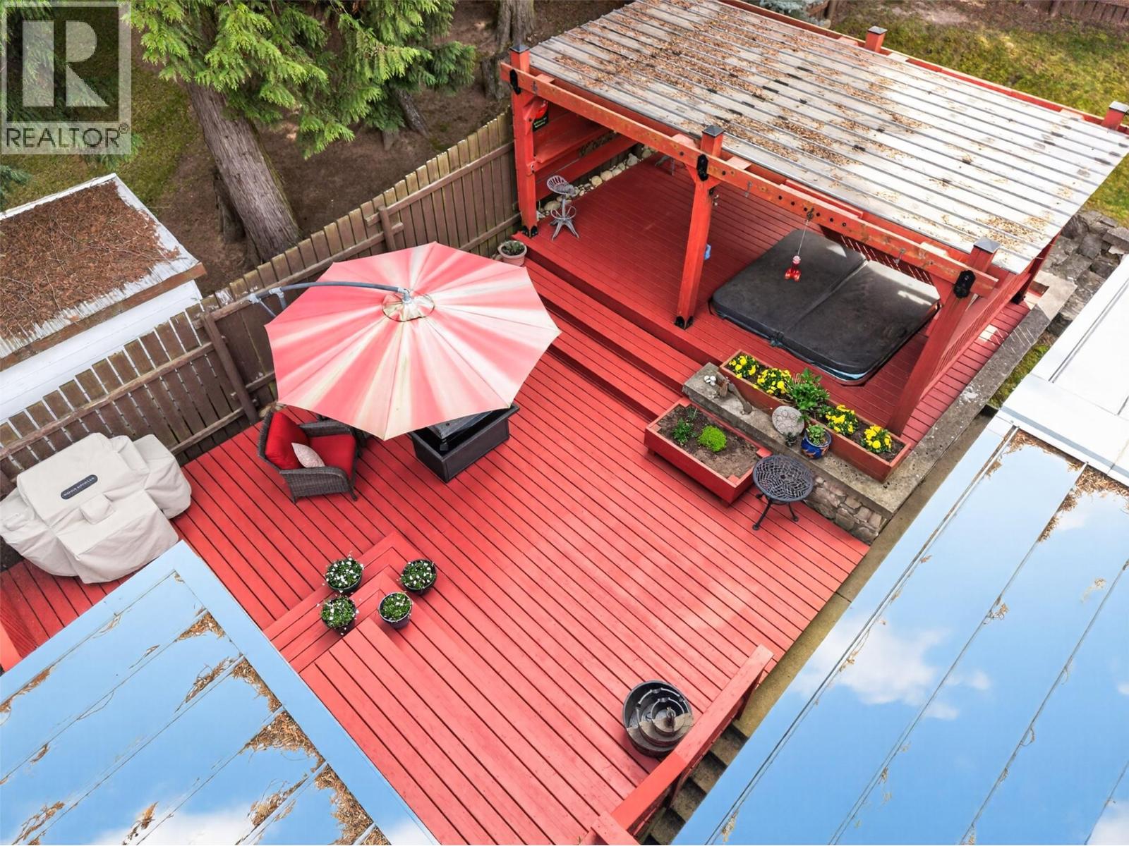 902 26th Street, Castlegar, British Columbia  V1N 3Z4 - Photo 45 - 10386845