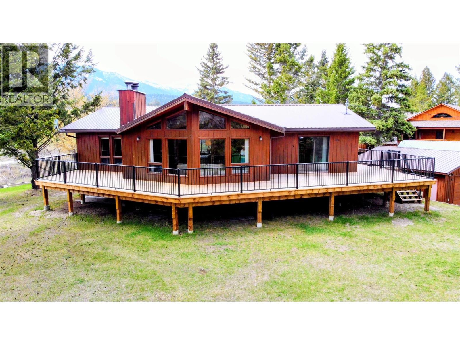 2383 Ruault Road, Windermere, British Columbia  V0A 1K4 - Photo 1 - 10386847
